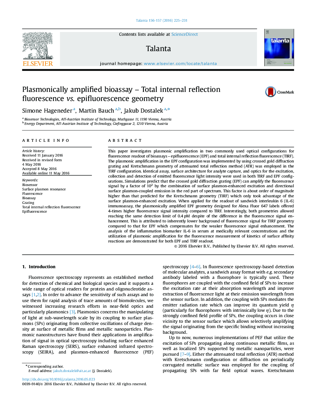 Plasmonically amplified bioassay - Total internal reflection fluorescence vs. epifluorescence geometry