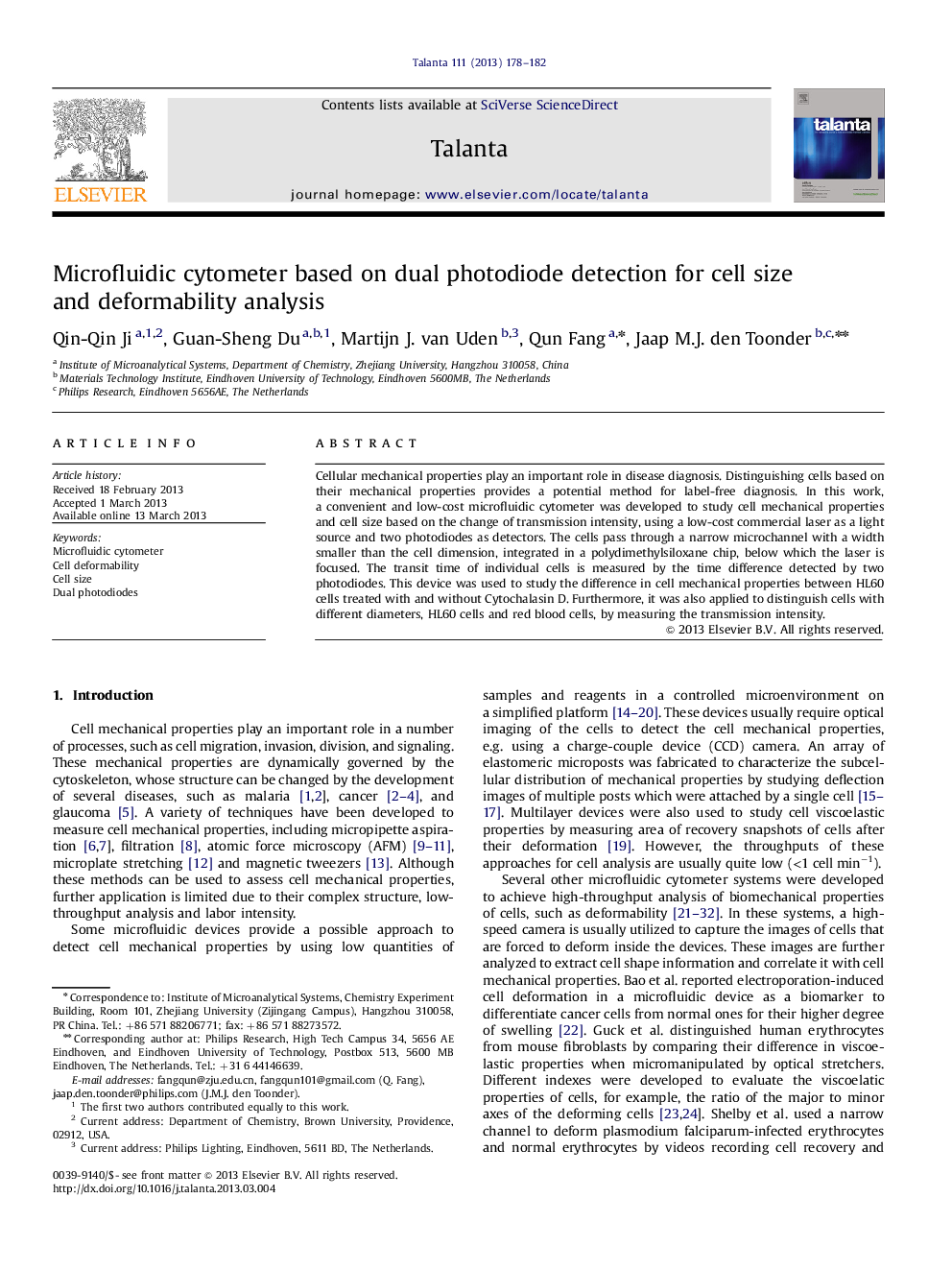 Microfluidic cytometer based on dual photodiode detection for cell size and deformability analysis