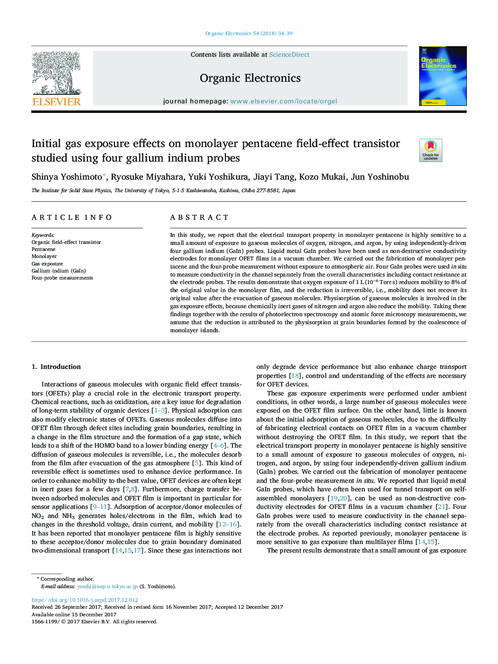 Initial gas exposure effects on monolayer pentacene field-effect transistor studied using four gallium indium probes