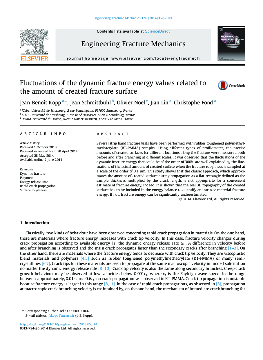 Fluctuations of the dynamic fracture energy values related to the amount of created fracture surface