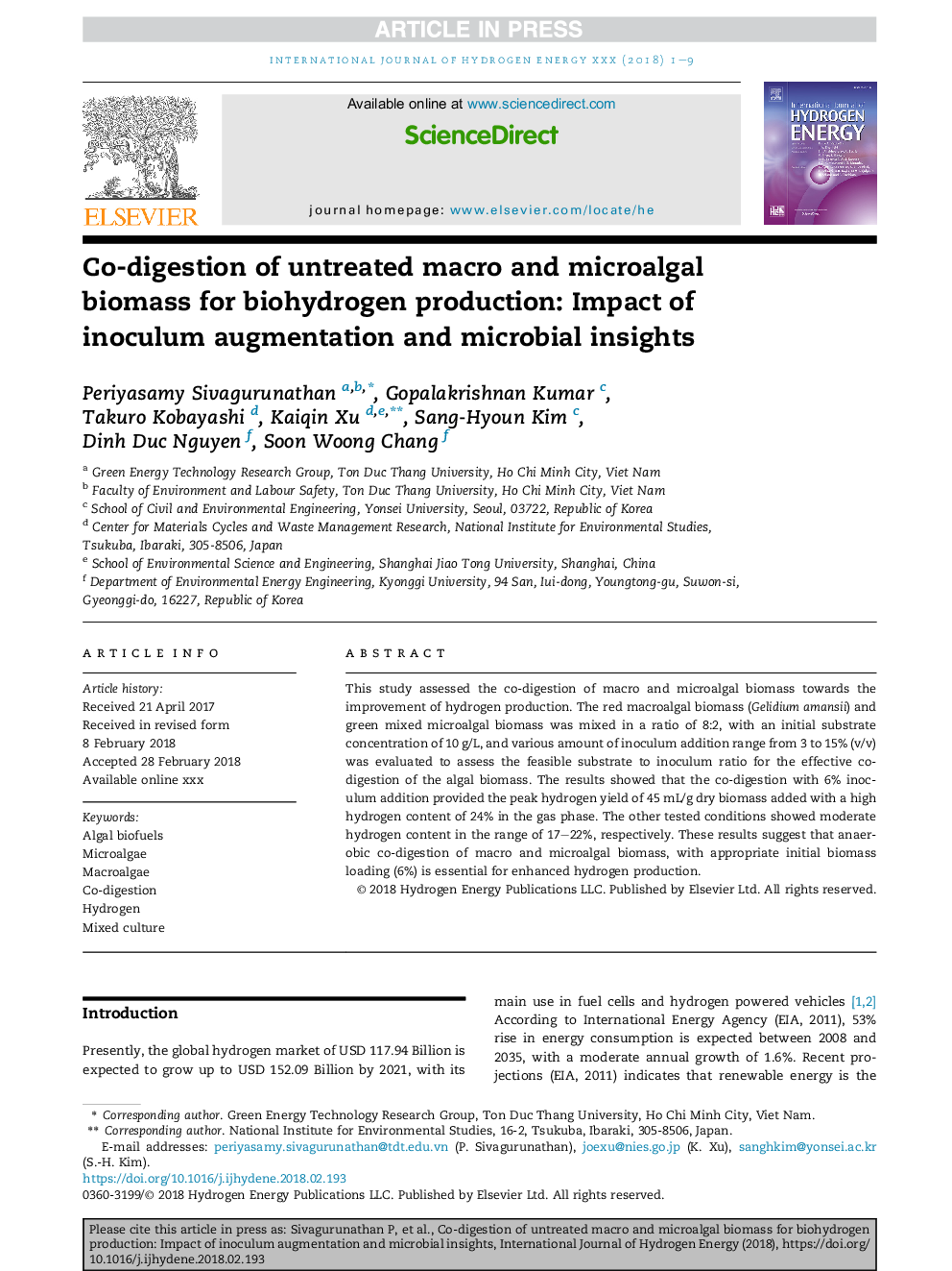 Co-digestion of untreated macro and microalgal biomass for biohydrogen production: Impact of inoculum augmentation and microbial insights