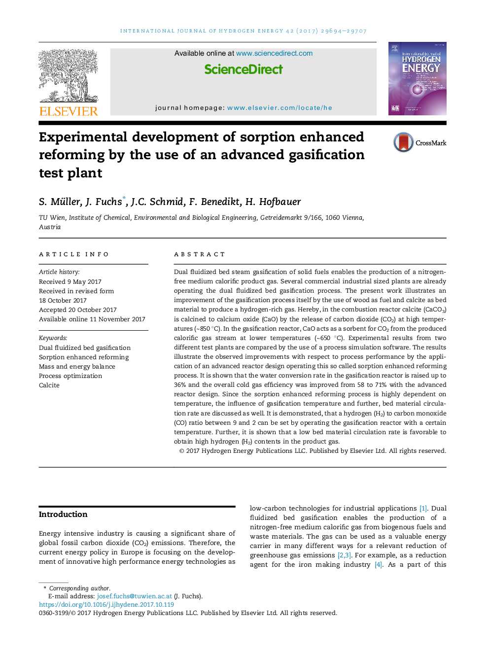 Experimental development of sorption enhanced reforming by the use of an advanced gasification test plant