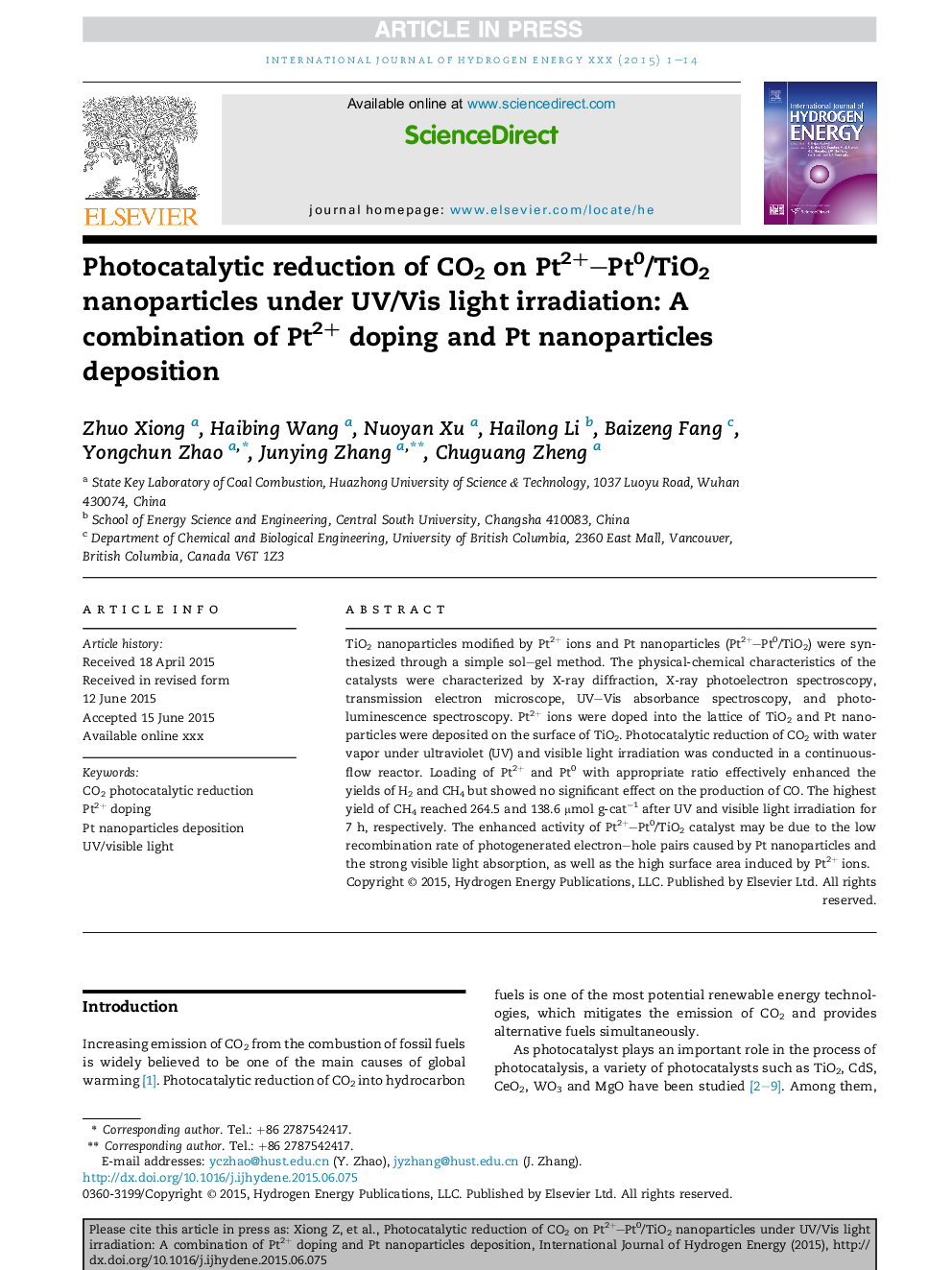 Photocatalytic reduction of CO2 on Pt2+-Pt0/TiO2 nanoparticles under UV/Vis light irradiation: A combination of Pt2+ doping and Pt nanoparticles deposition