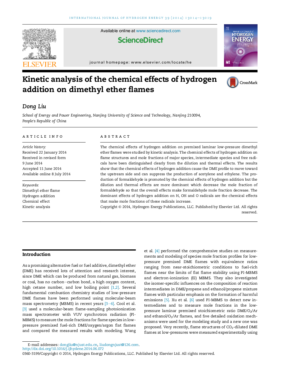 Kinetic analysis of the chemical effects of hydrogen addition on dimethyl ether flames