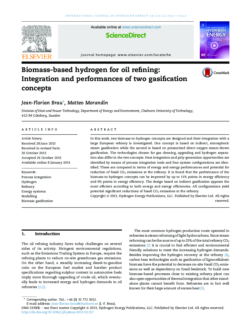 Biomass-based hydrogen for oil refining: Integration and performances of two gasification concepts