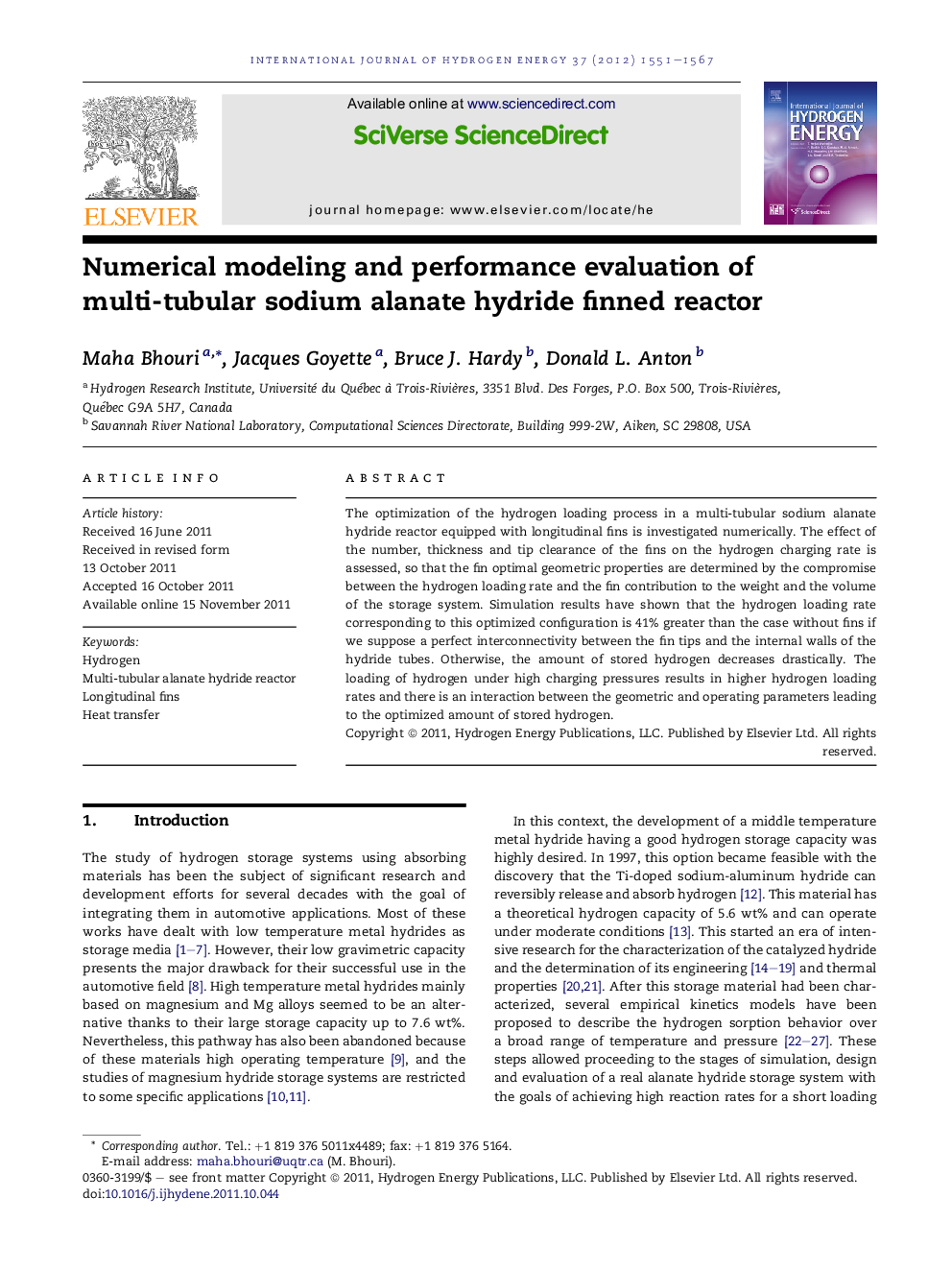 Numerical modeling and performance evaluation of multi-tubular sodium alanate hydride finned reactor