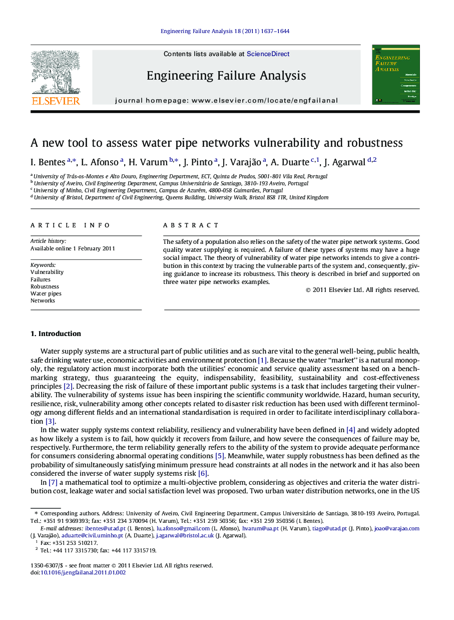 A new tool to assess water pipe networks vulnerability and robustness