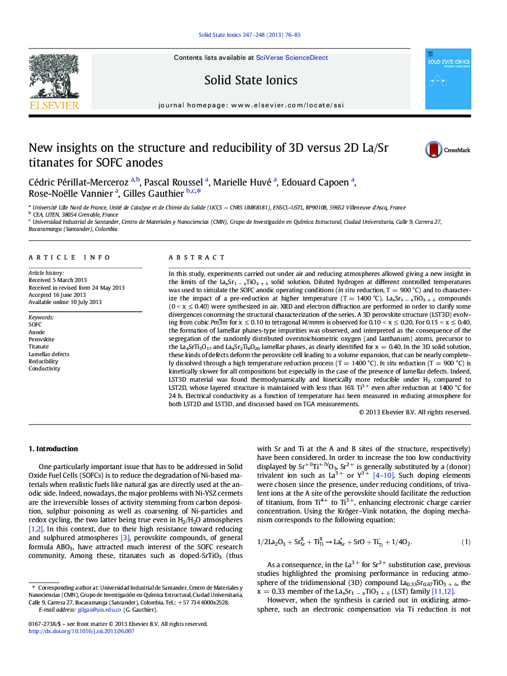 New insights on the structure and reducibility of 3D versus 2D La/Sr titanates for SOFC anodes
