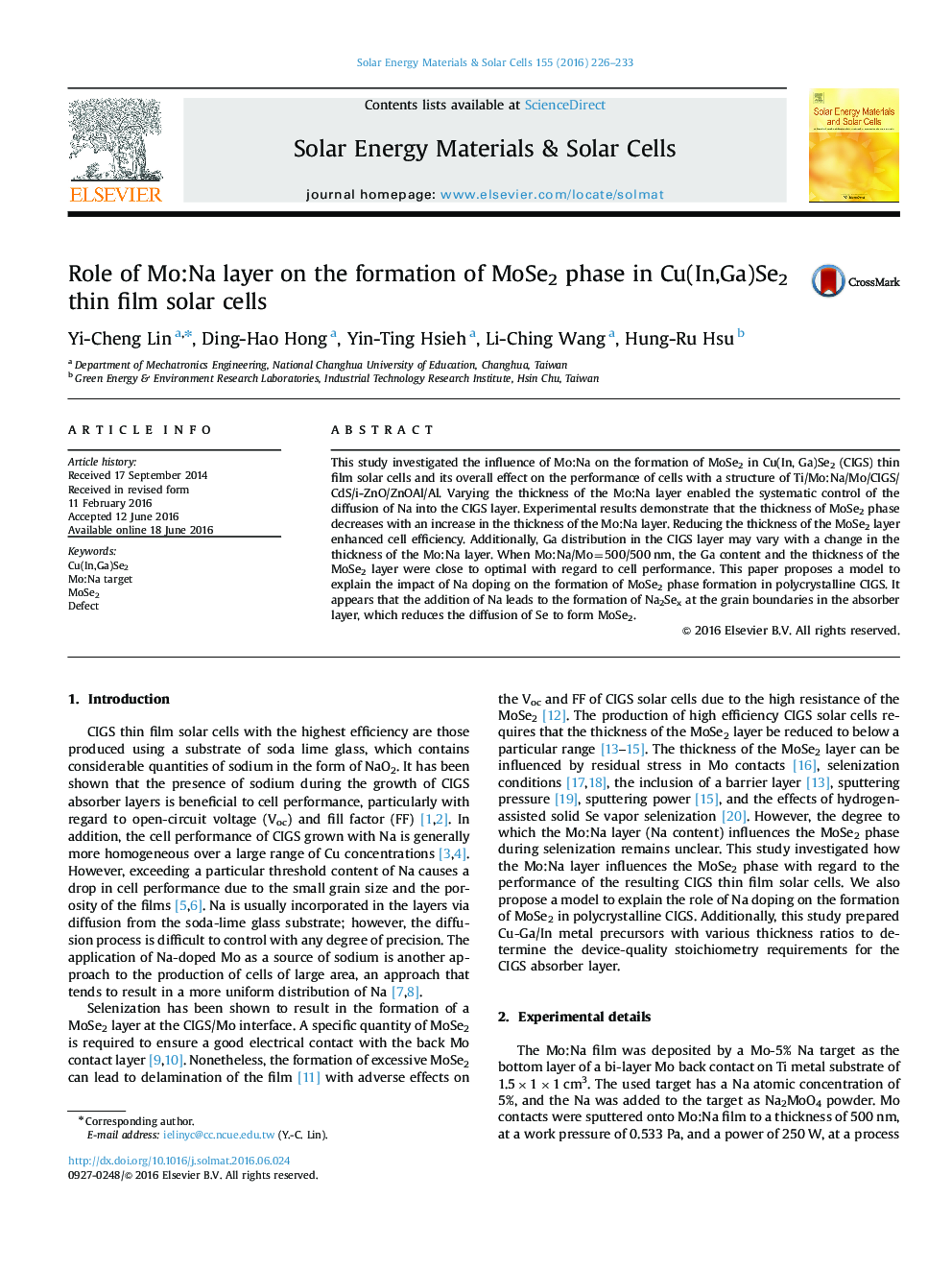 Role of Mo:Na layer on the formation of MoSe2 phase in Cu(In,Ga)Se2 thin film solar cells