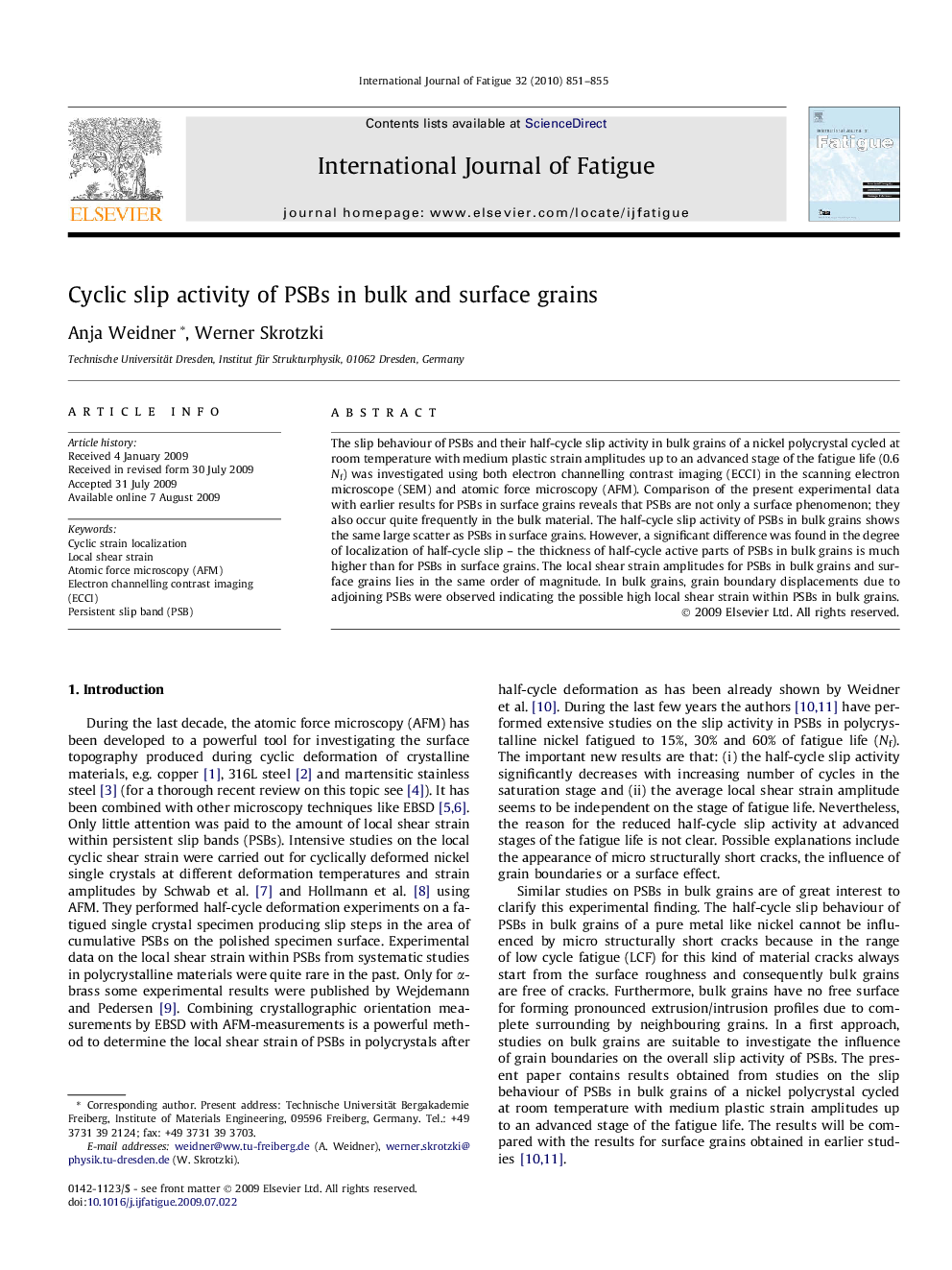 Cyclic slip activity of PSBs in bulk and surface grains