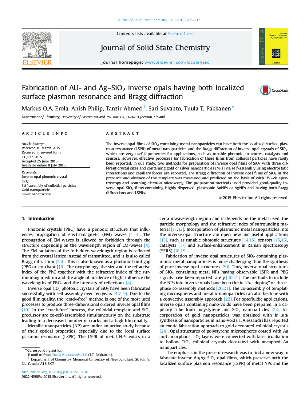 Fabrication of Au- and Ag-SiO2 inverse opals having both localized surface plasmon resonance and Bragg diffraction