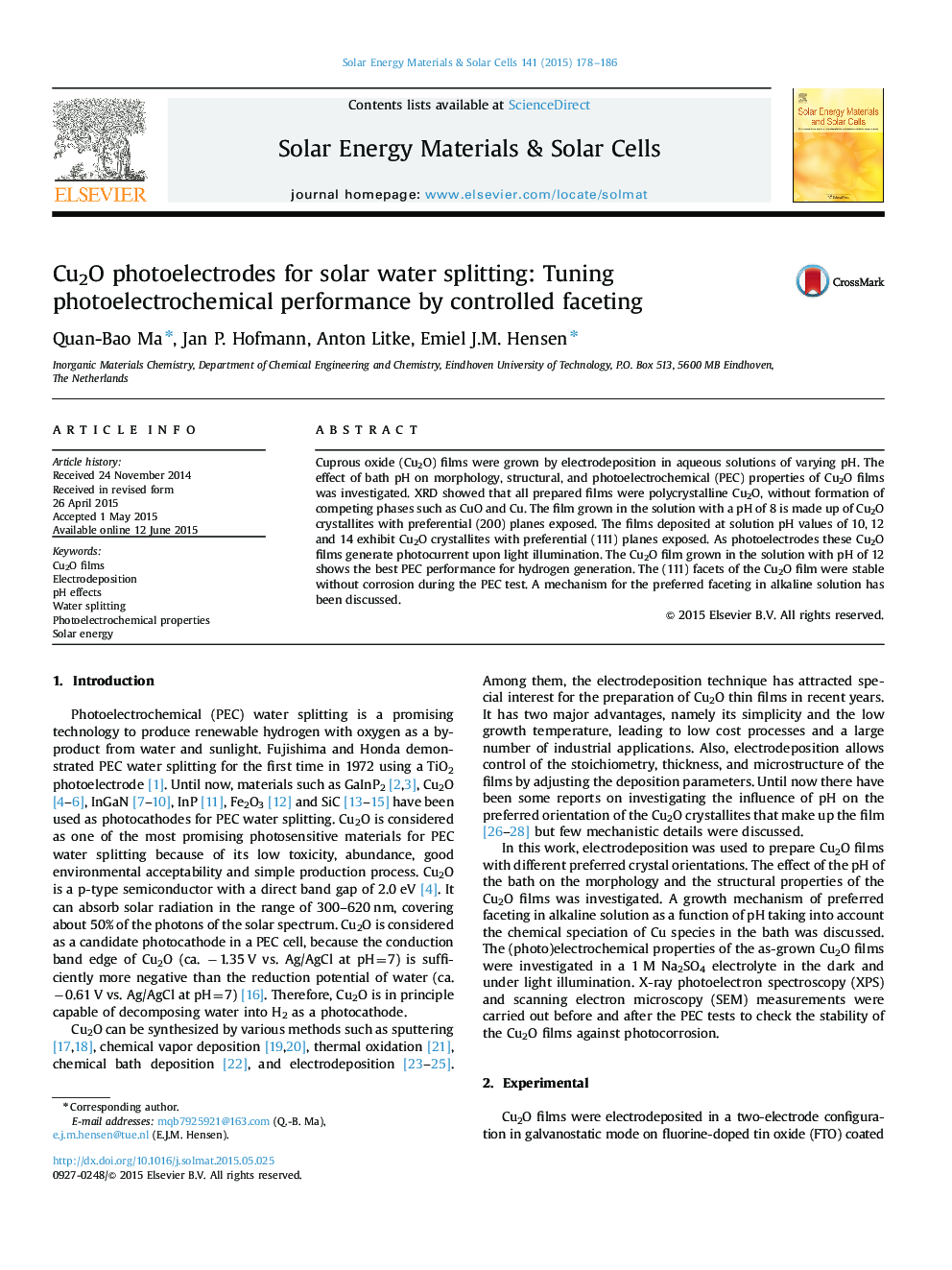 Cu2O photoelectrodes for solar water splitting: Tuning photoelectrochemical performance by controlled faceting