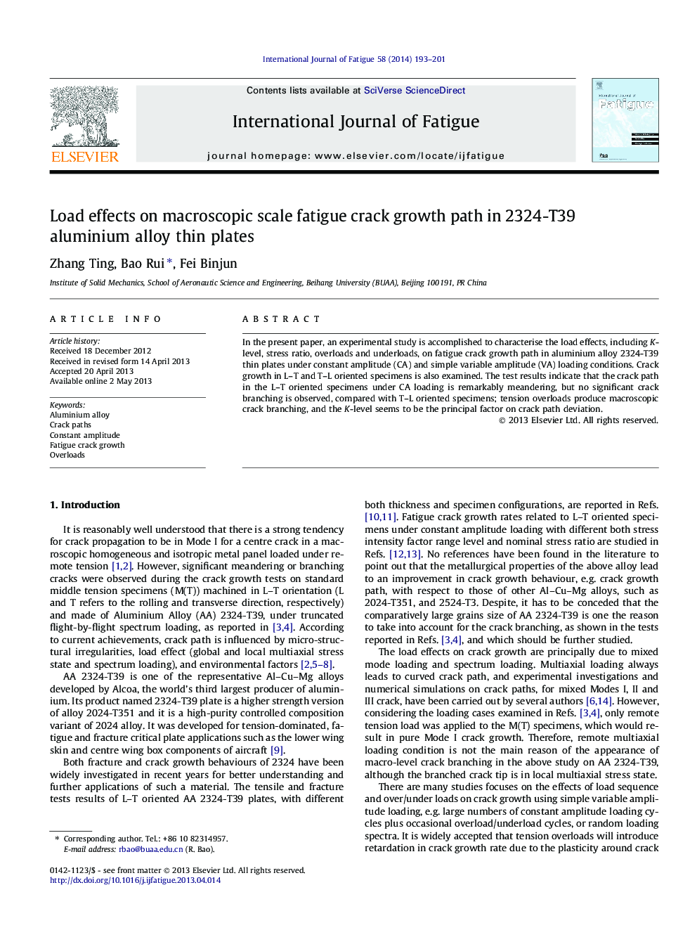 Load effects on macroscopic scale fatigue crack growth path in 2324-T39 aluminium alloy thin plates