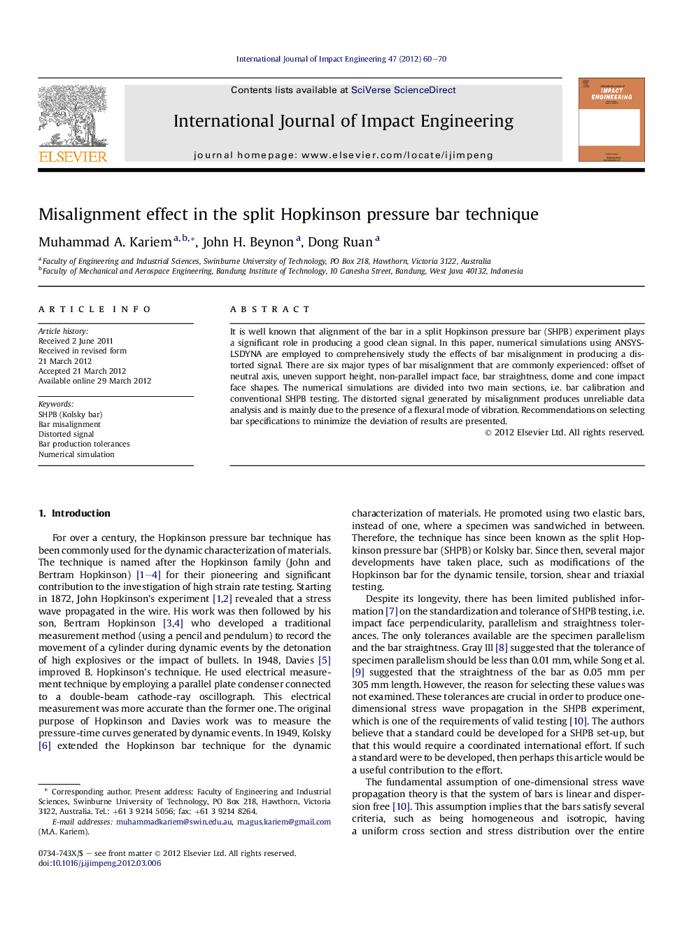 Misalignment effect in the split Hopkinson pressure bar technique