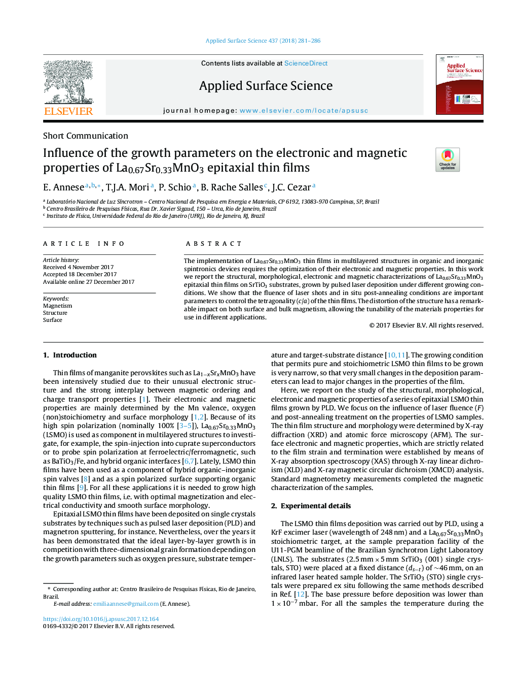 Influence of the growth parameters on the electronic and magnetic properties of La0.67Sr0.33MnO3 epitaxial thin films