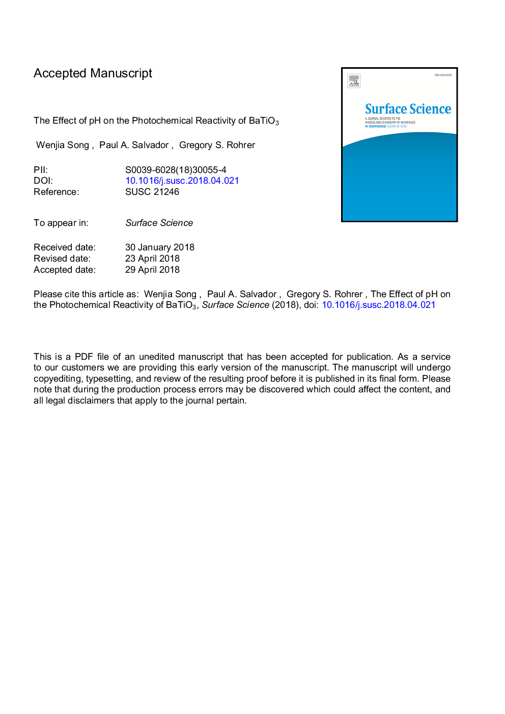 The effect of pH on the photochemical reactivity of BaTiO3