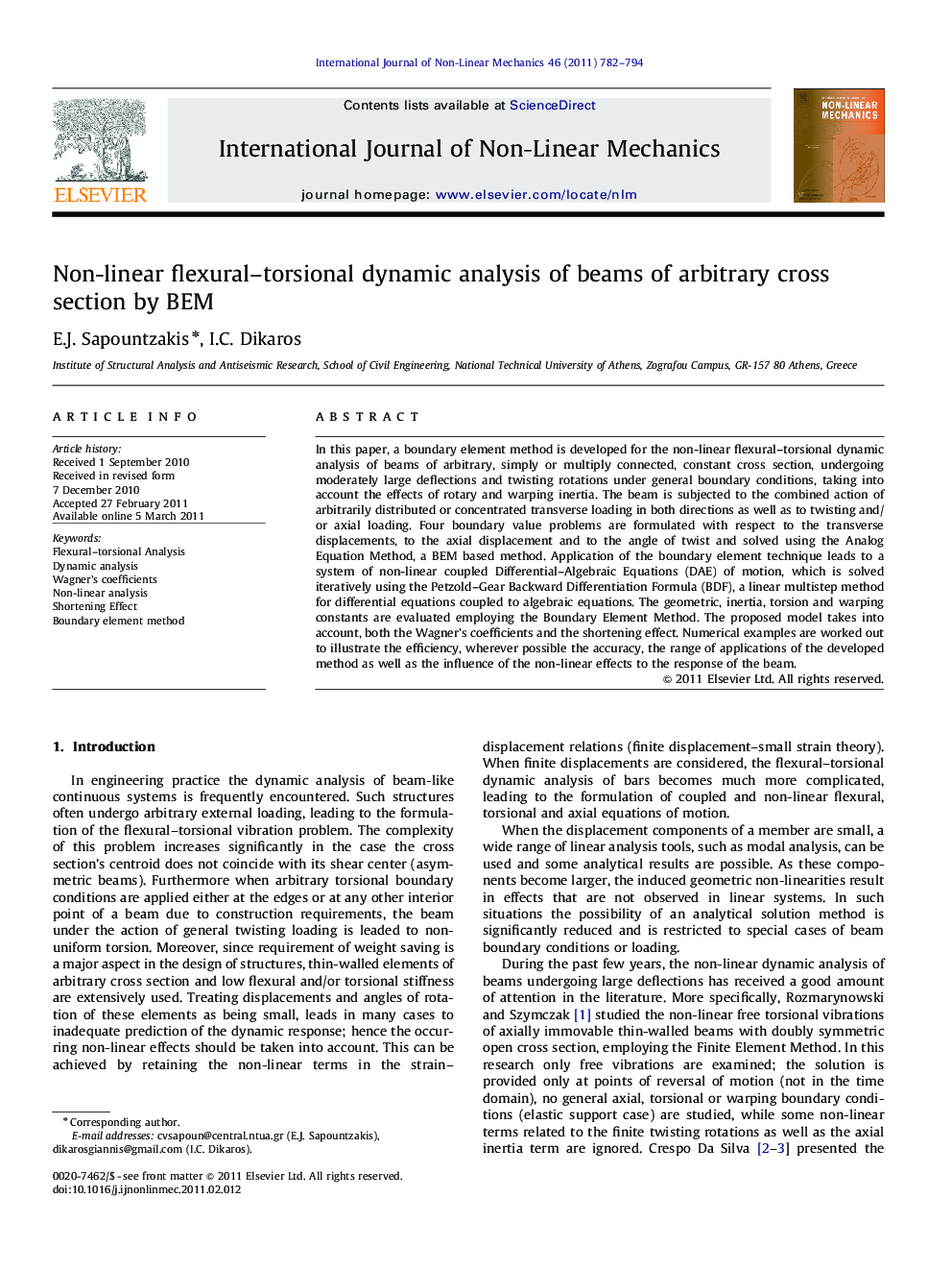 Non-linear flexural–torsional dynamic analysis of beams of arbitrary cross section by BEM