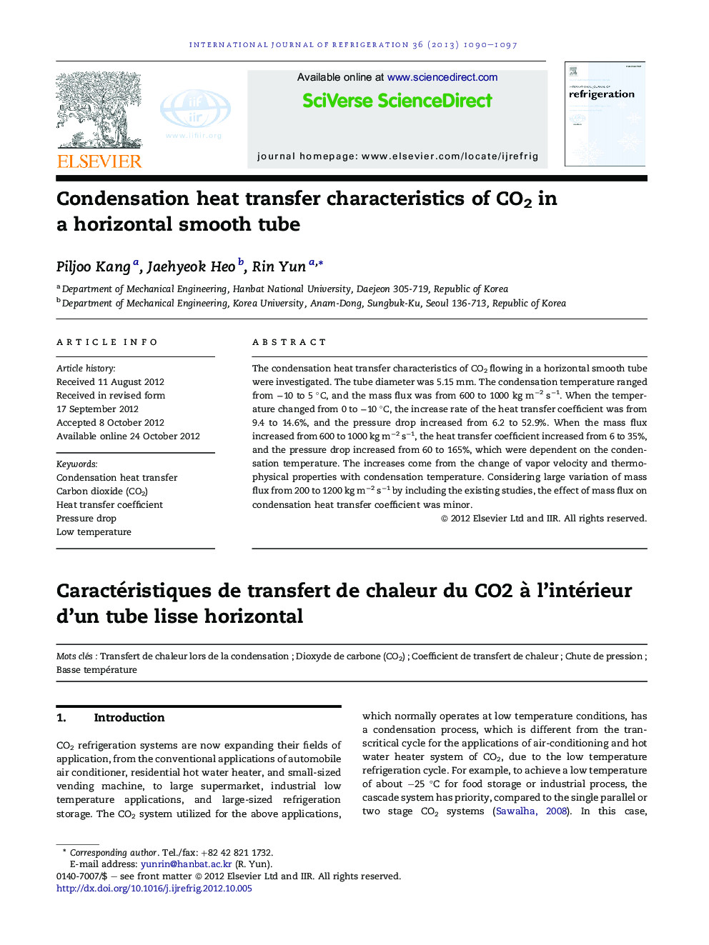 Condensation heat transfer characteristics of CO2 in a horizontal smooth tube