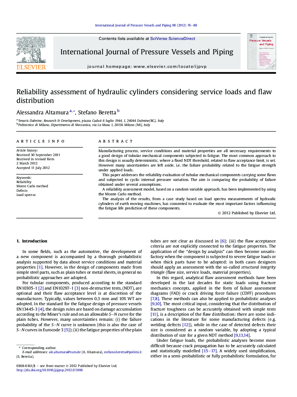 Reliability assessment of hydraulic cylinders considering service loads and flaw distribution