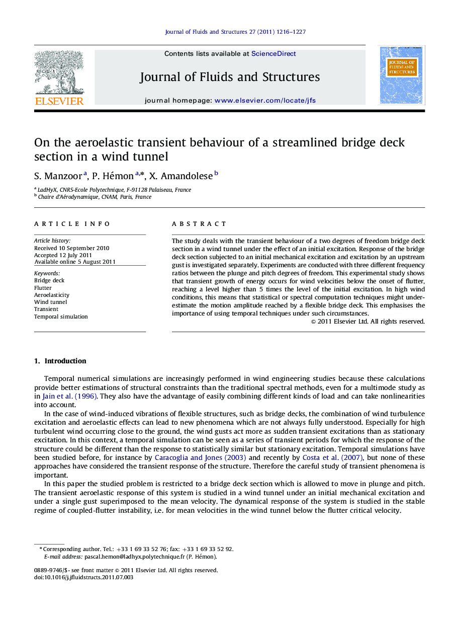 On the aeroelastic transient behaviour of a streamlined bridge deck section in a wind tunnel