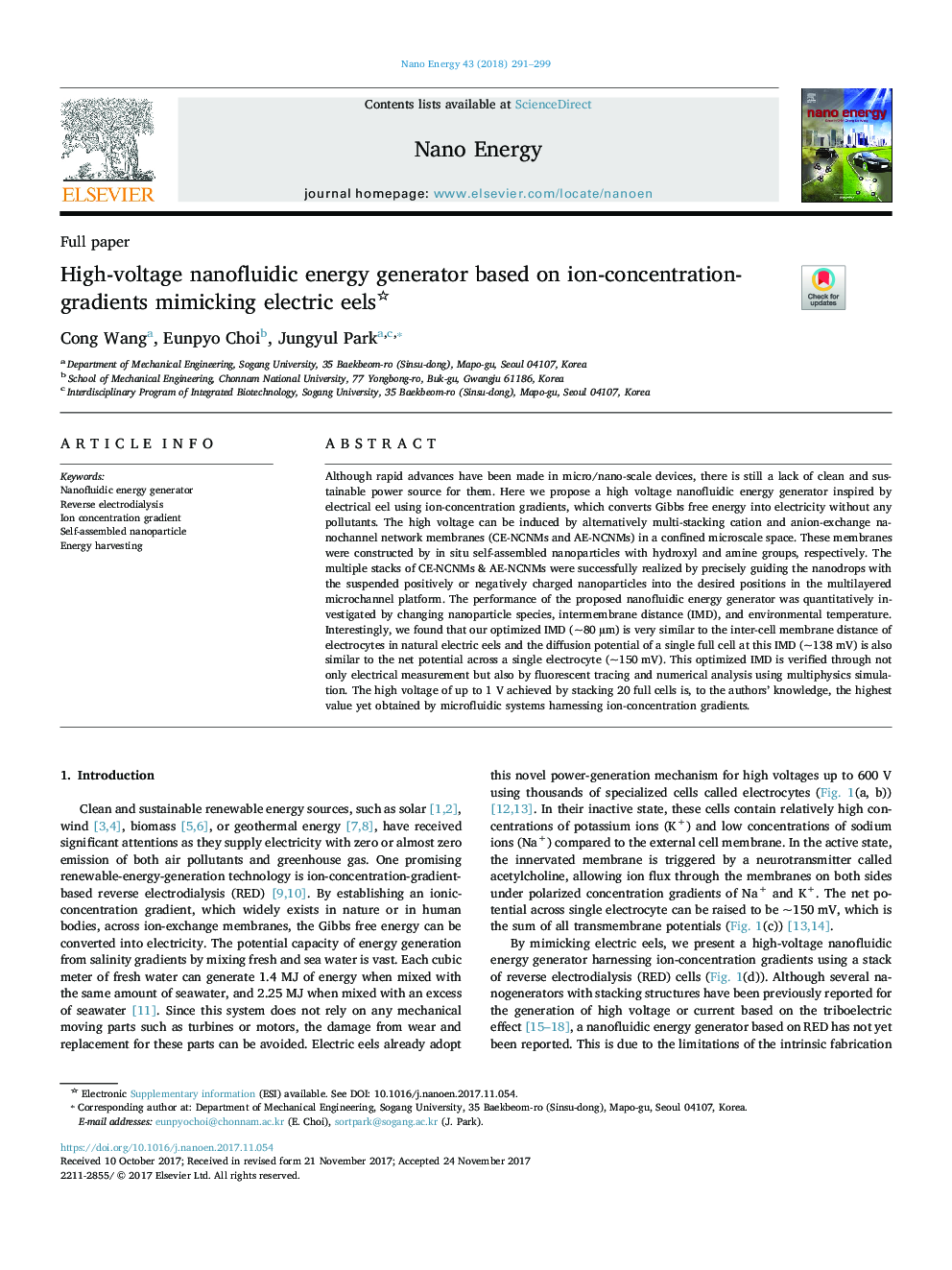 High-voltage nanofluidic energy generator based on ion-concentration-gradients mimicking electric eels