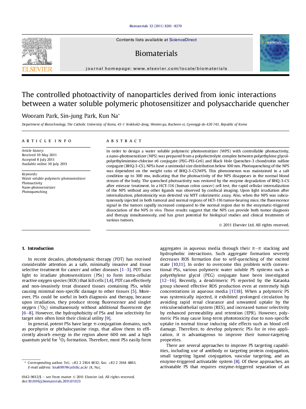 The controlled photoactivity of nanoparticles derived from ionic interactions between a water soluble polymeric photosensitizer and polysaccharide quencher