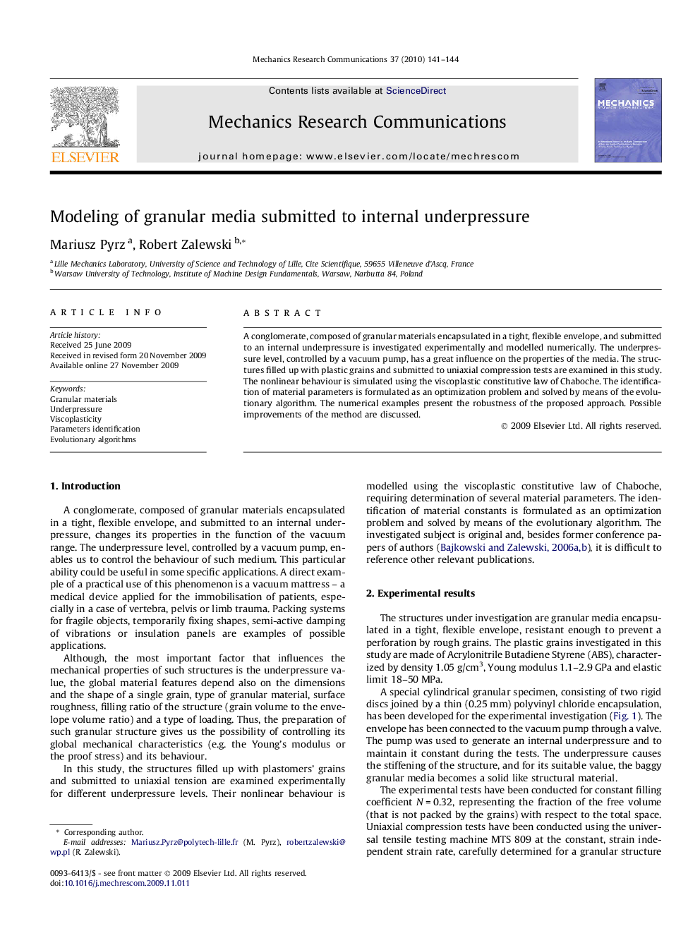 Modeling of granular media submitted to internal underpressure