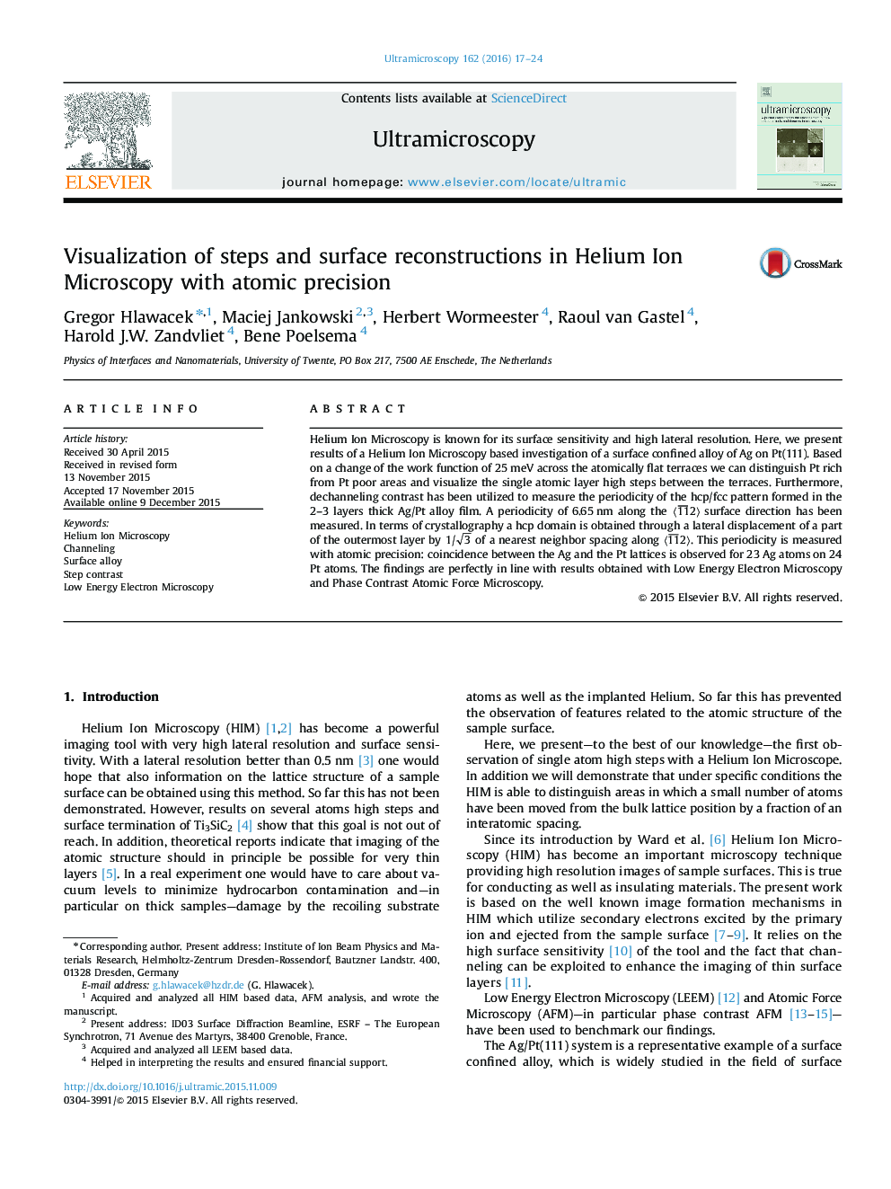 Visualization of steps and surface reconstructions in Helium Ion Microscopy with atomic precision