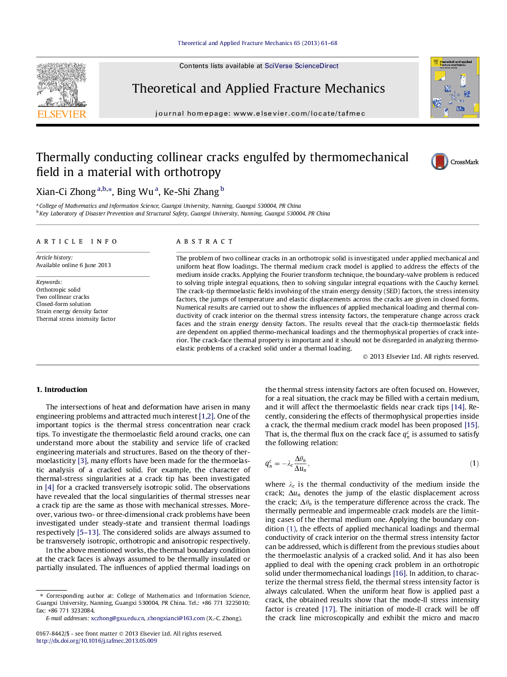 Thermally conducting collinear cracks engulfed by thermomechanical field in a material with orthotropy