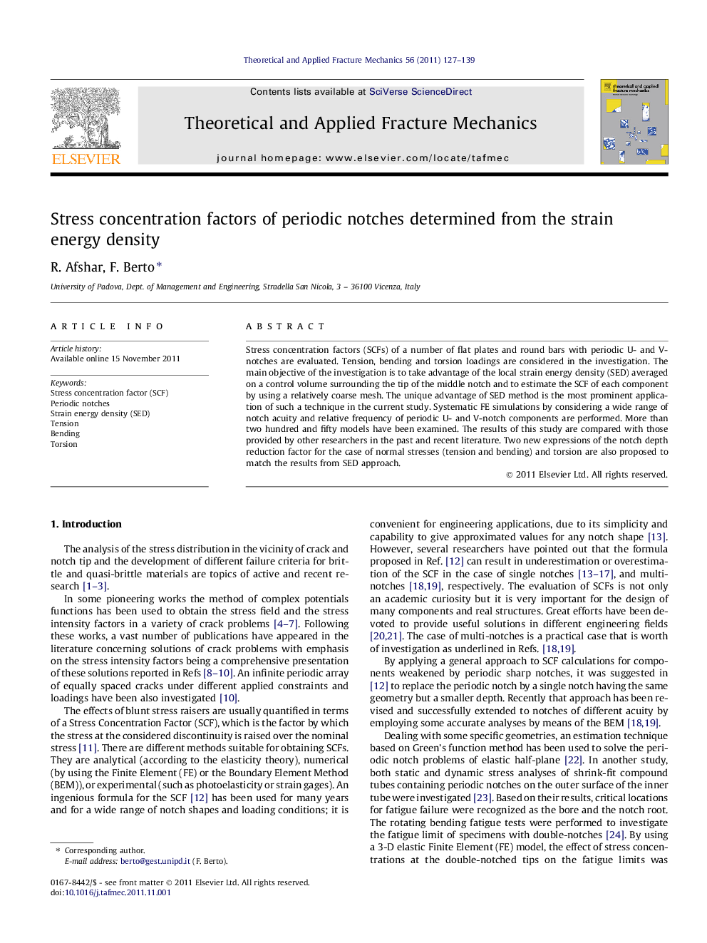 Stress concentration factors of periodic notches determined from the strain energy density