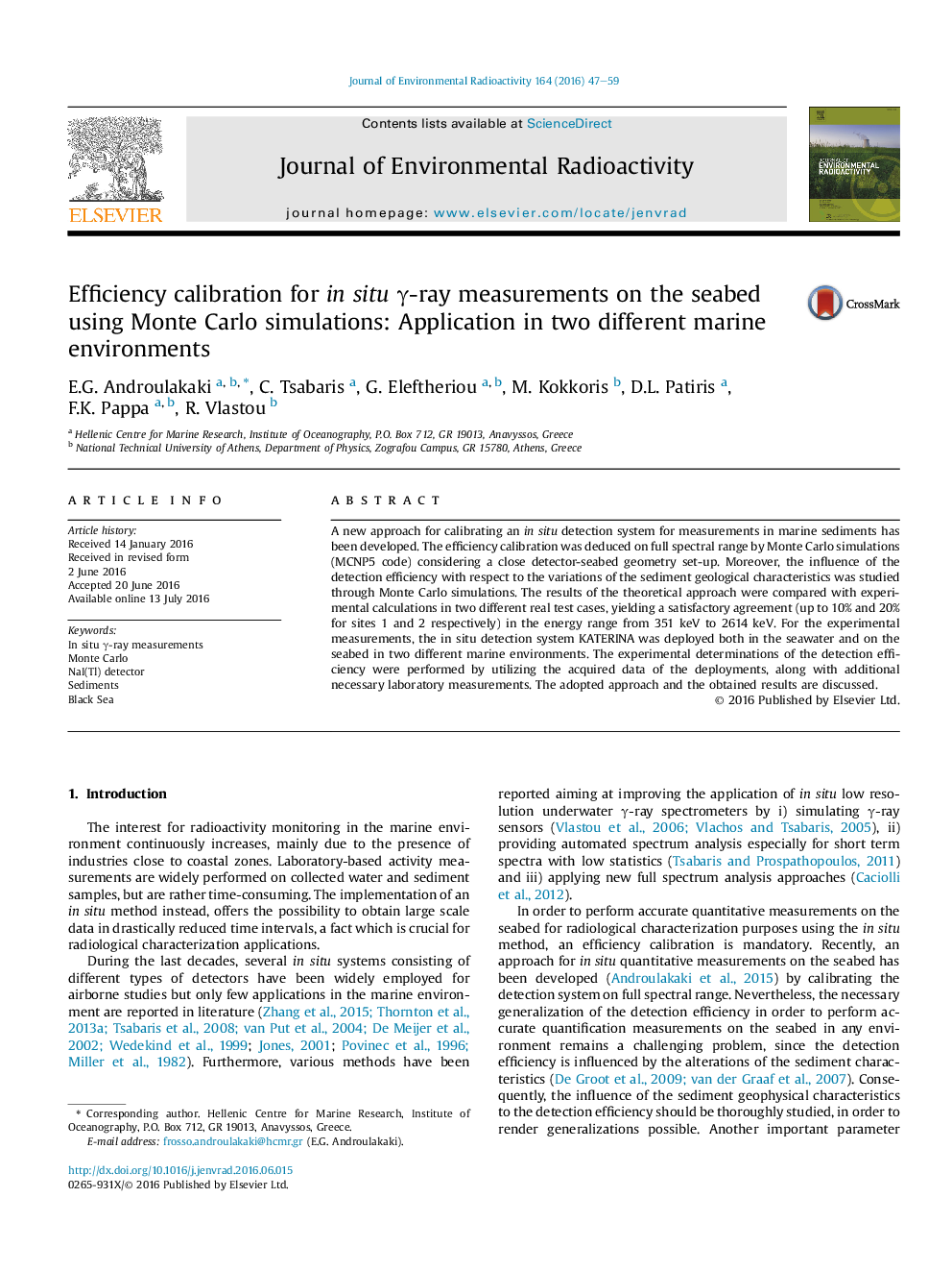 Efficiency calibration for in situ Î³-ray measurements on the seabed using Monte Carlo simulations: Application in two different marine environments