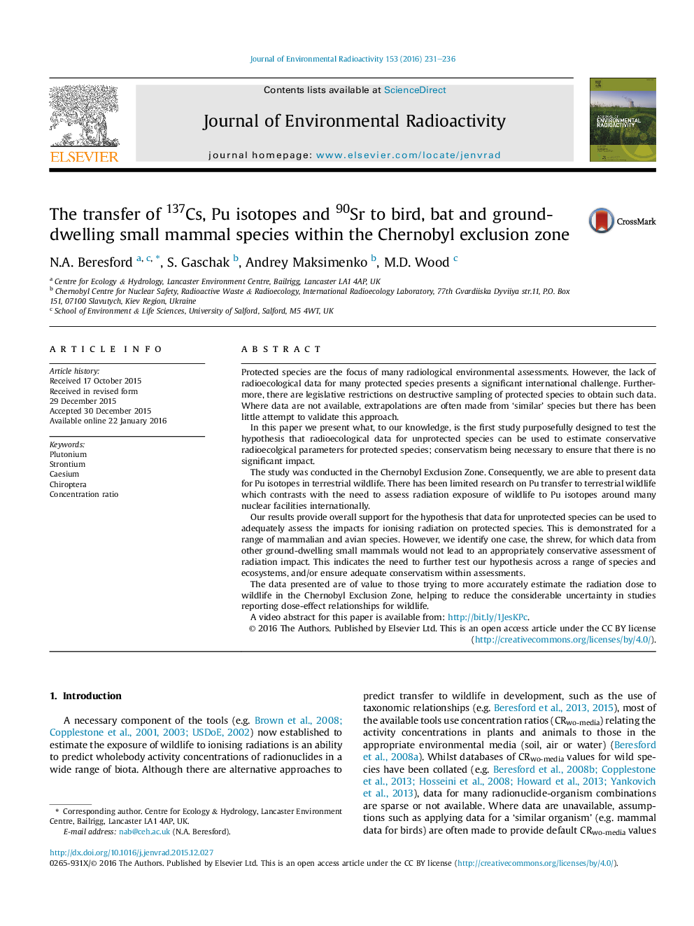 The transfer of 137Cs, Pu isotopes and 90Sr to bird, bat and ground-dwelling small mammal species within the Chernobyl exclusion zone