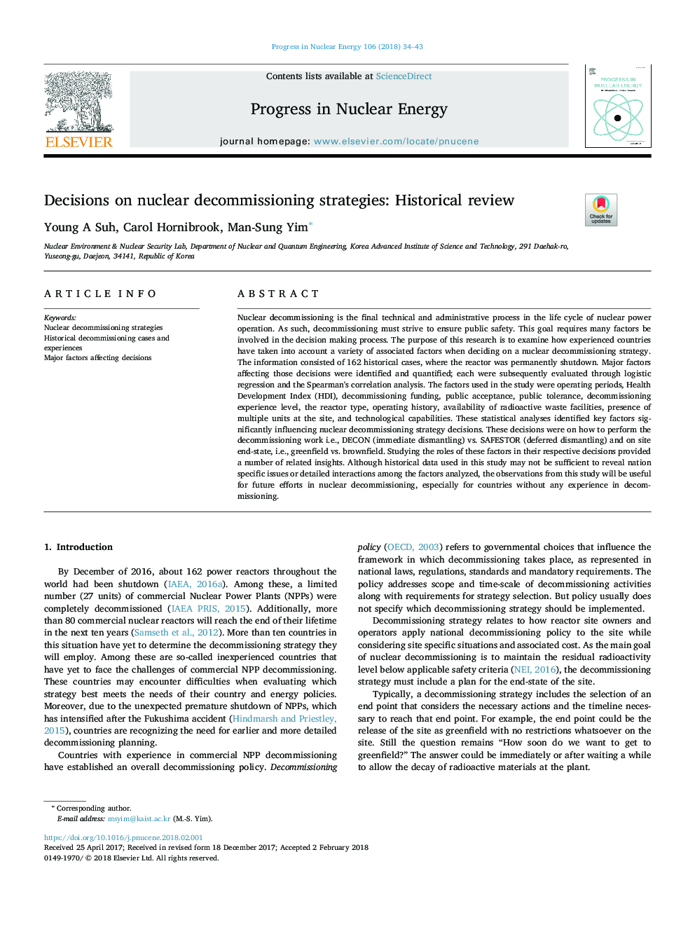 Decisions on nuclear decommissioning strategies: Historical review