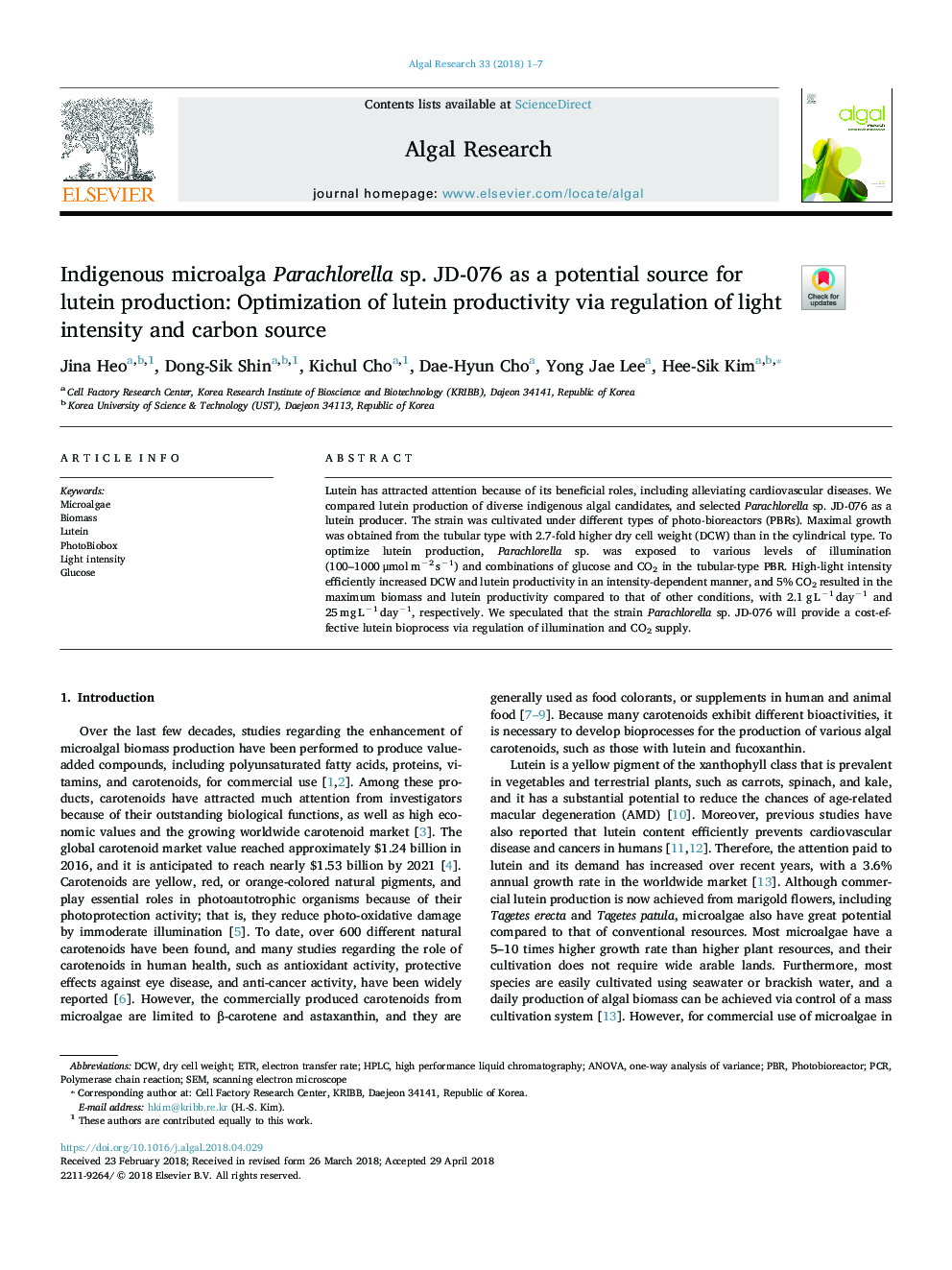 Indigenous microalga Parachlorella sp. JD-076 as a potential source for lutein production: Optimization of lutein productivity via regulation of light intensity and carbon source