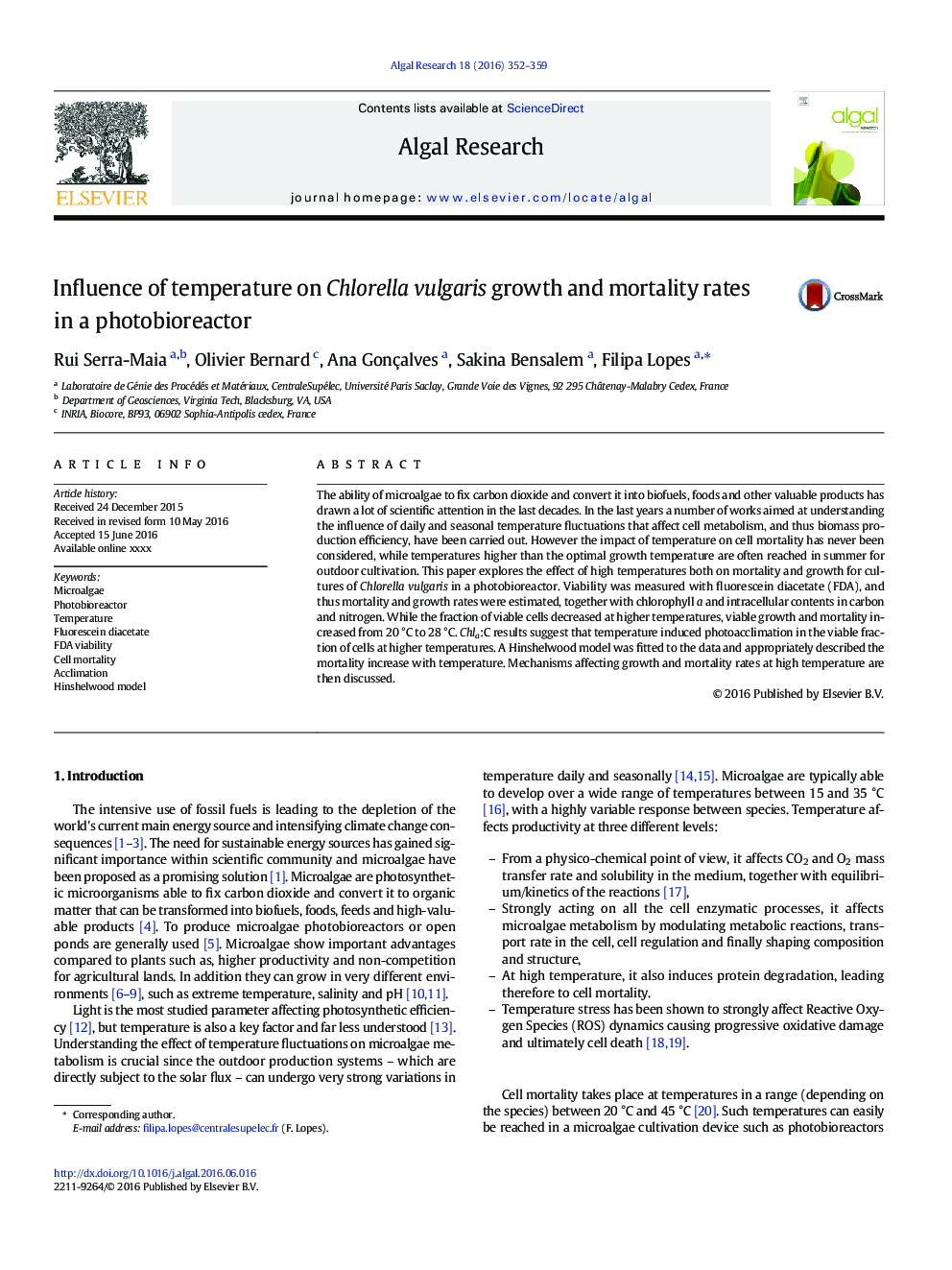 Influence of temperature on Chlorella vulgaris growth and mortality rates in a photobioreactor