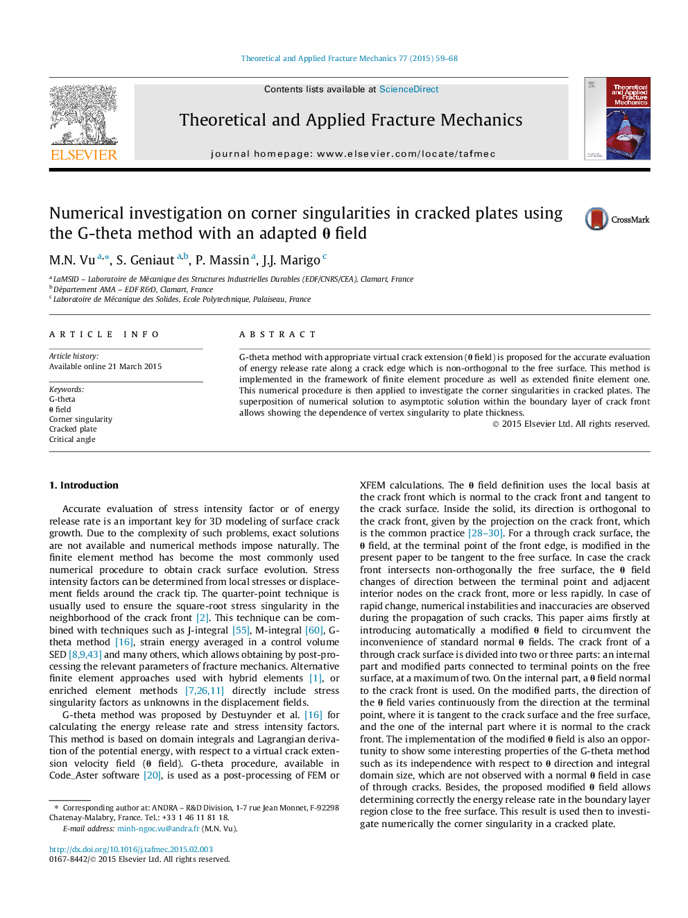 Numerical investigation on corner singularities in cracked plates using the G-theta method with an adapted θ field