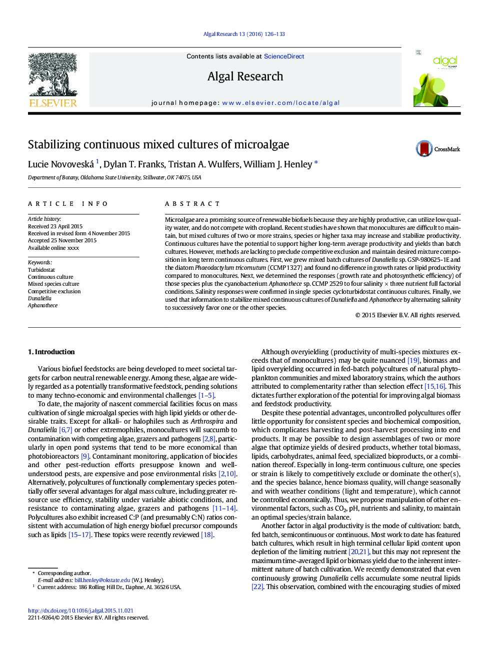 Stabilizing continuous mixed cultures of microalgae