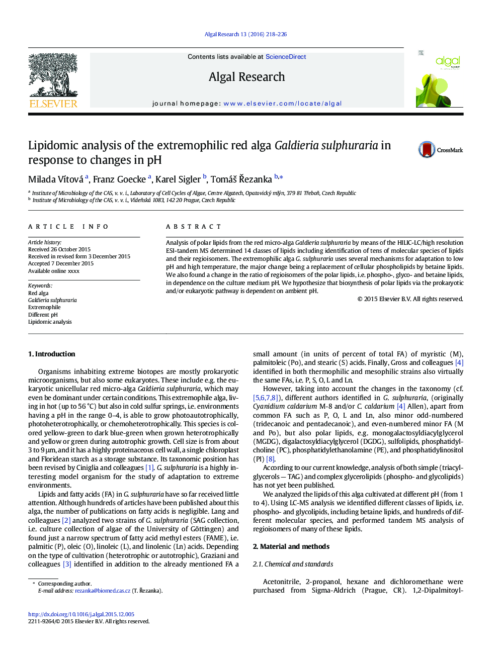 Lipidomic analysis of the extremophilic red alga Galdieria sulphuraria in response to changes in pH