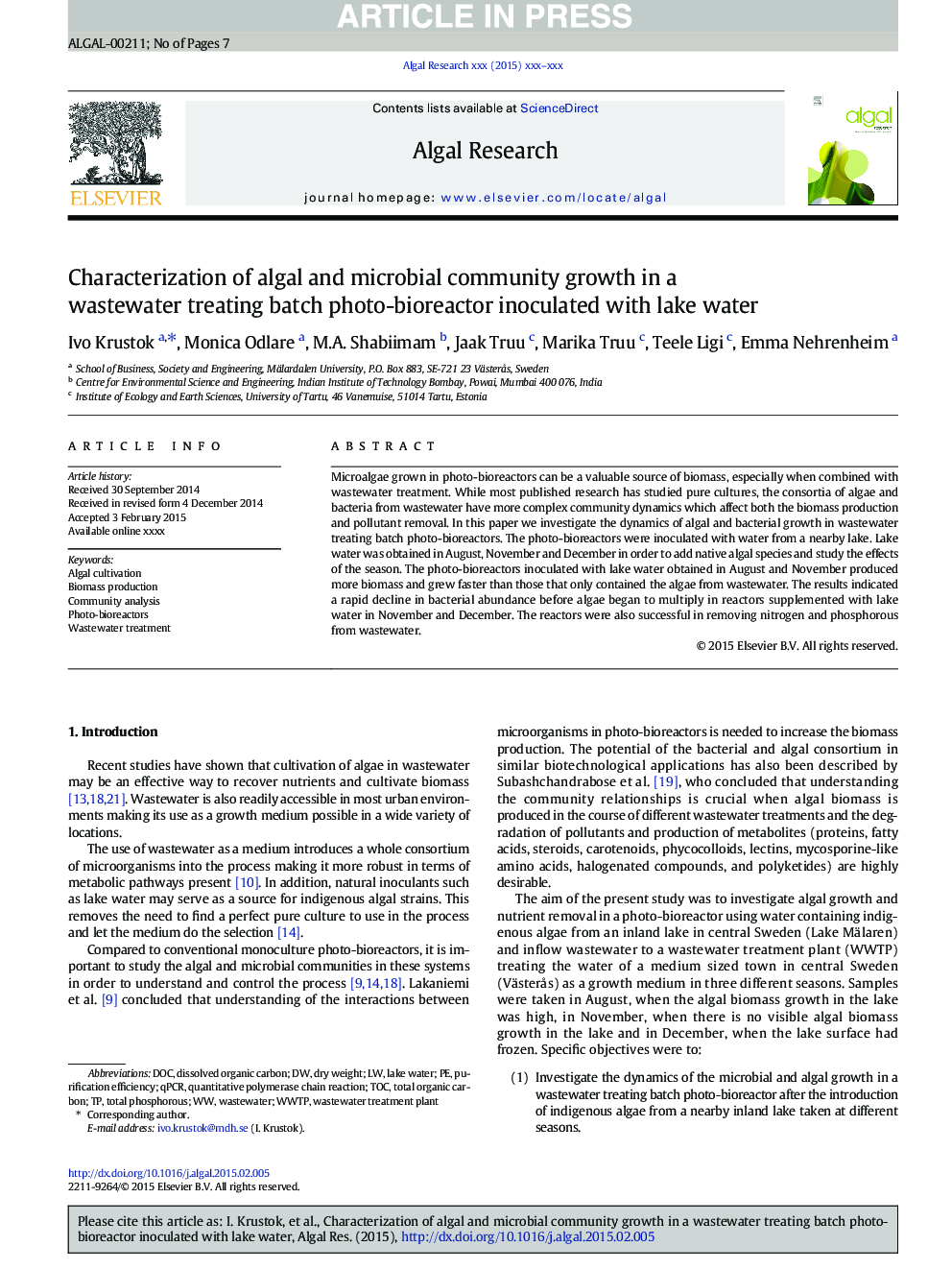 Characterization of algal and microbial community growth in a wastewater treating batch photo-bioreactor inoculated with lake water