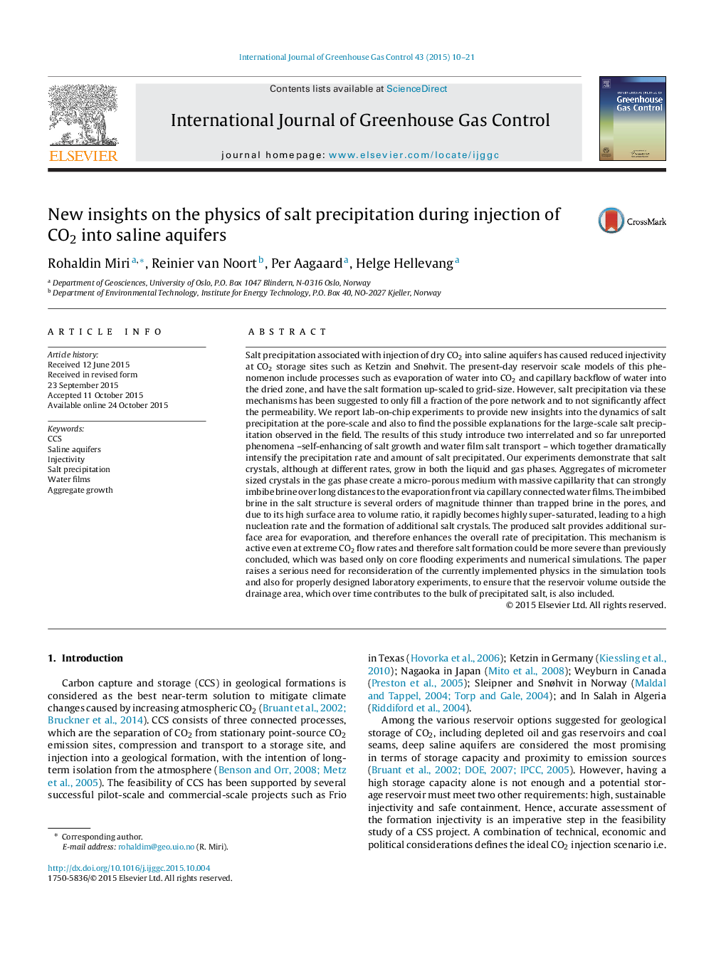 New insights on the physics of salt precipitation during injection of CO2 into saline aquifers