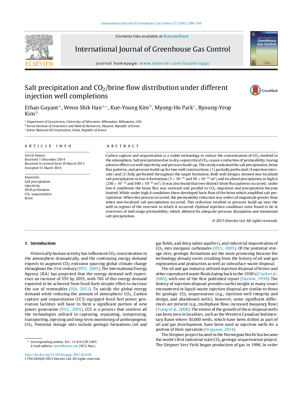 Salt precipitation and CO2/brine flow distribution under different injection well completions