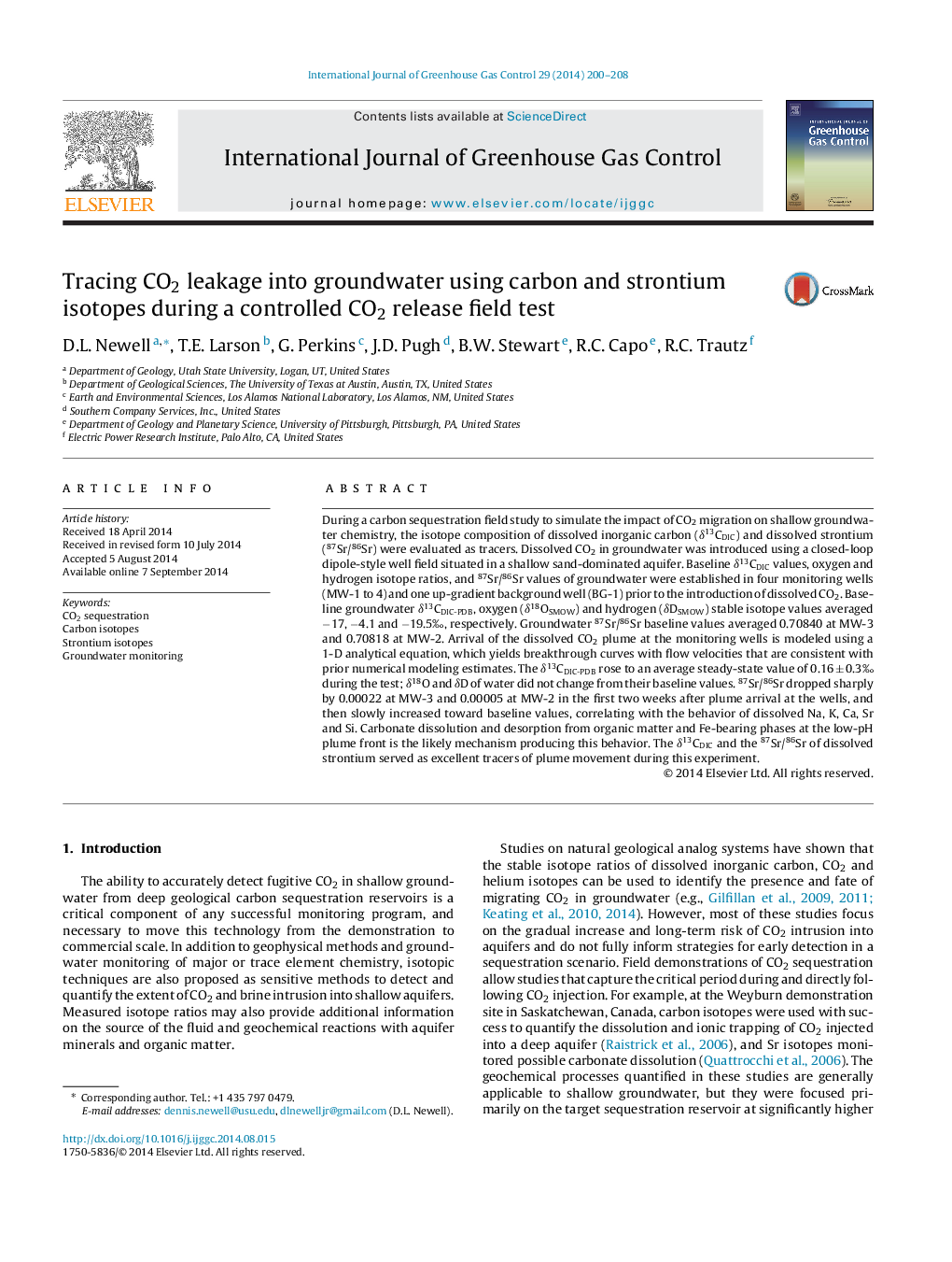 Tracing CO2 leakage into groundwater using carbon and strontium isotopes during a controlled CO2 release field test