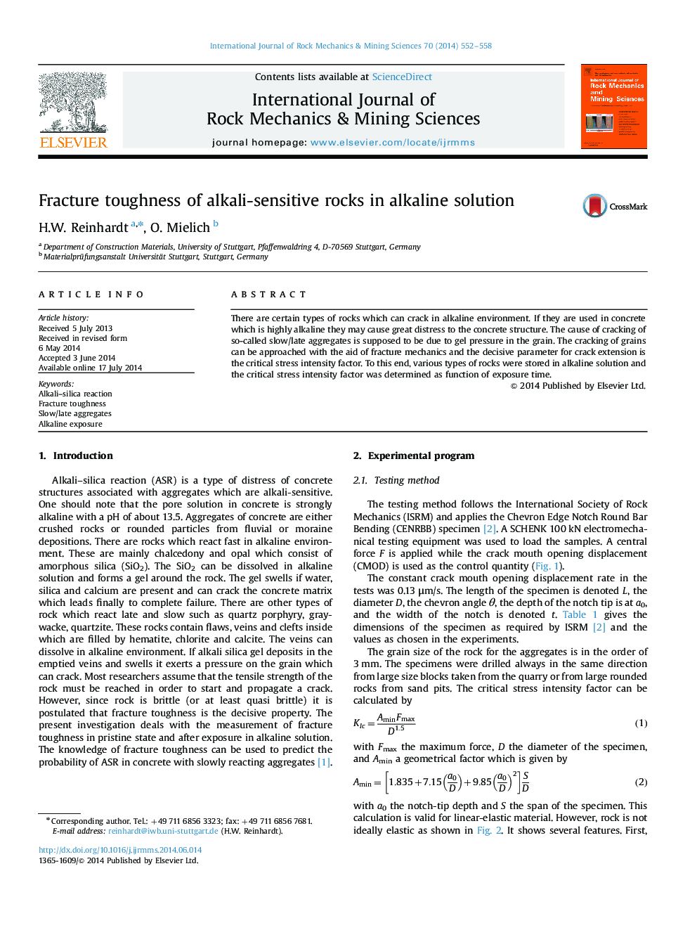 Fracture toughness of alkali-sensitive rocks in alkaline solution