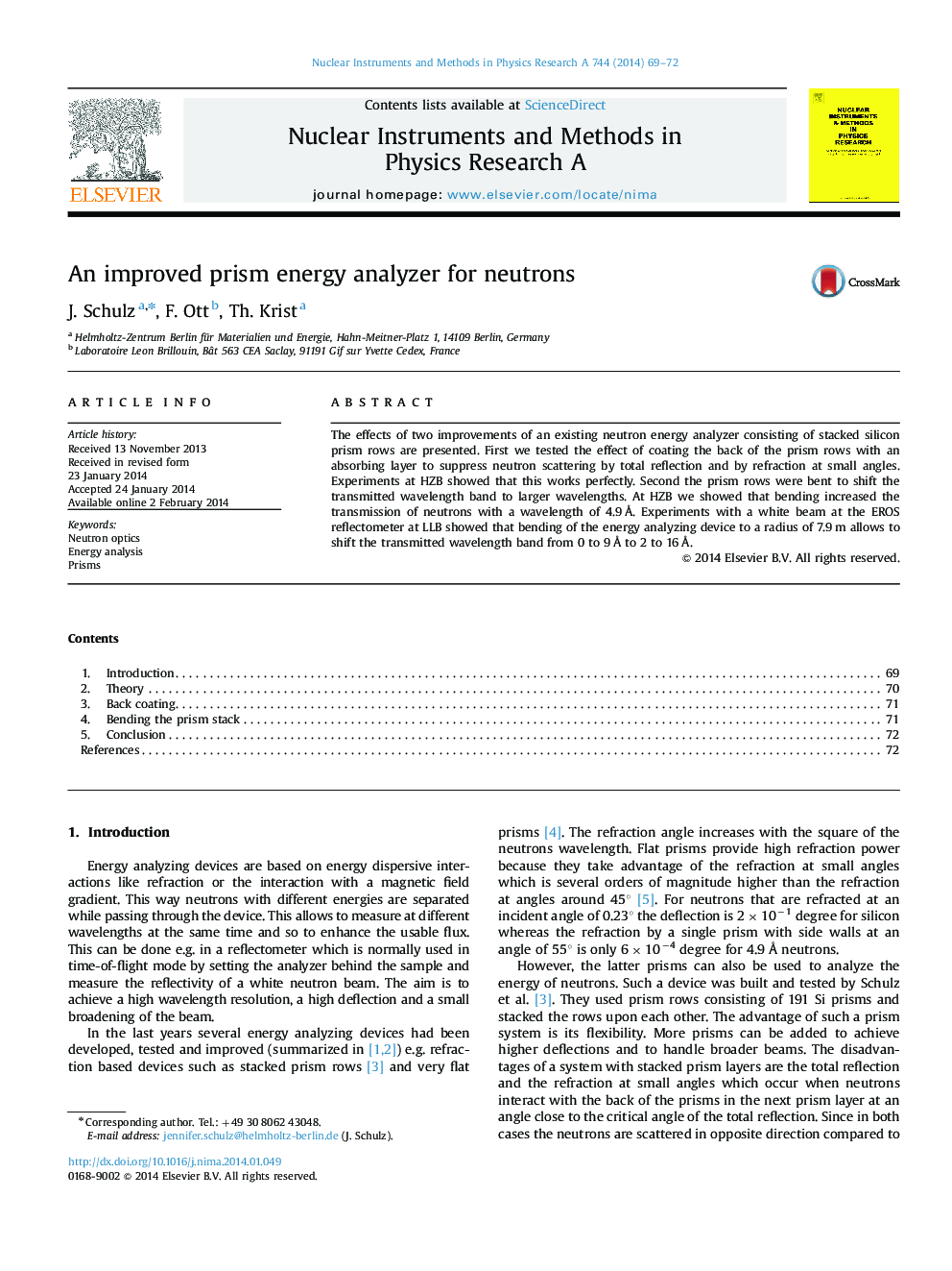 An improved prism energy analyzer for neutrons