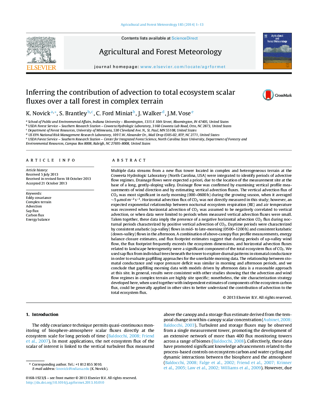 Inferring the contribution of advection to total ecosystem scalar fluxes over a tall forest in complex terrain