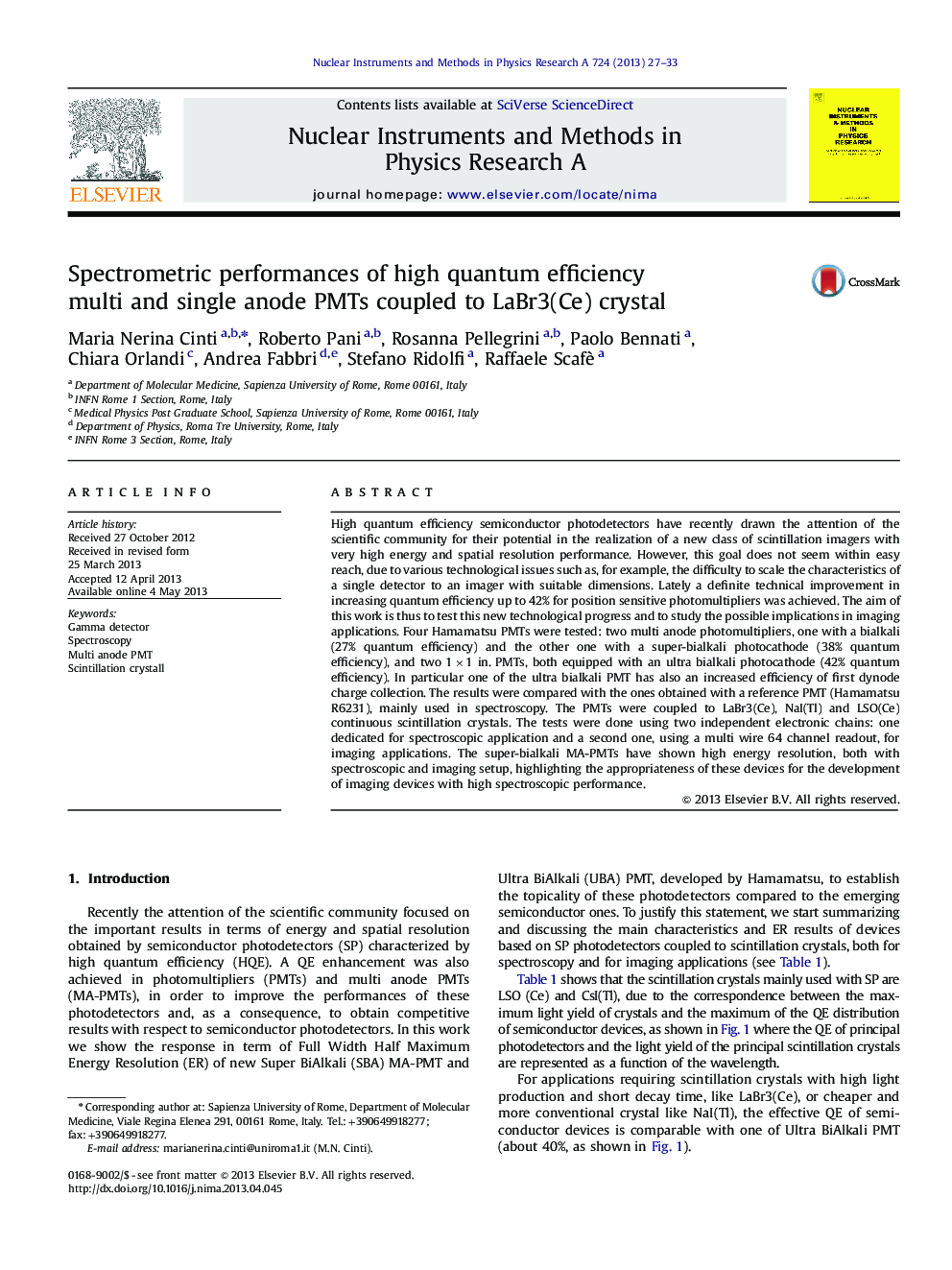 Spectrometric performances of high quantum efficiency multi and single anode PMTs coupled to LaBr3(Ce) crystal