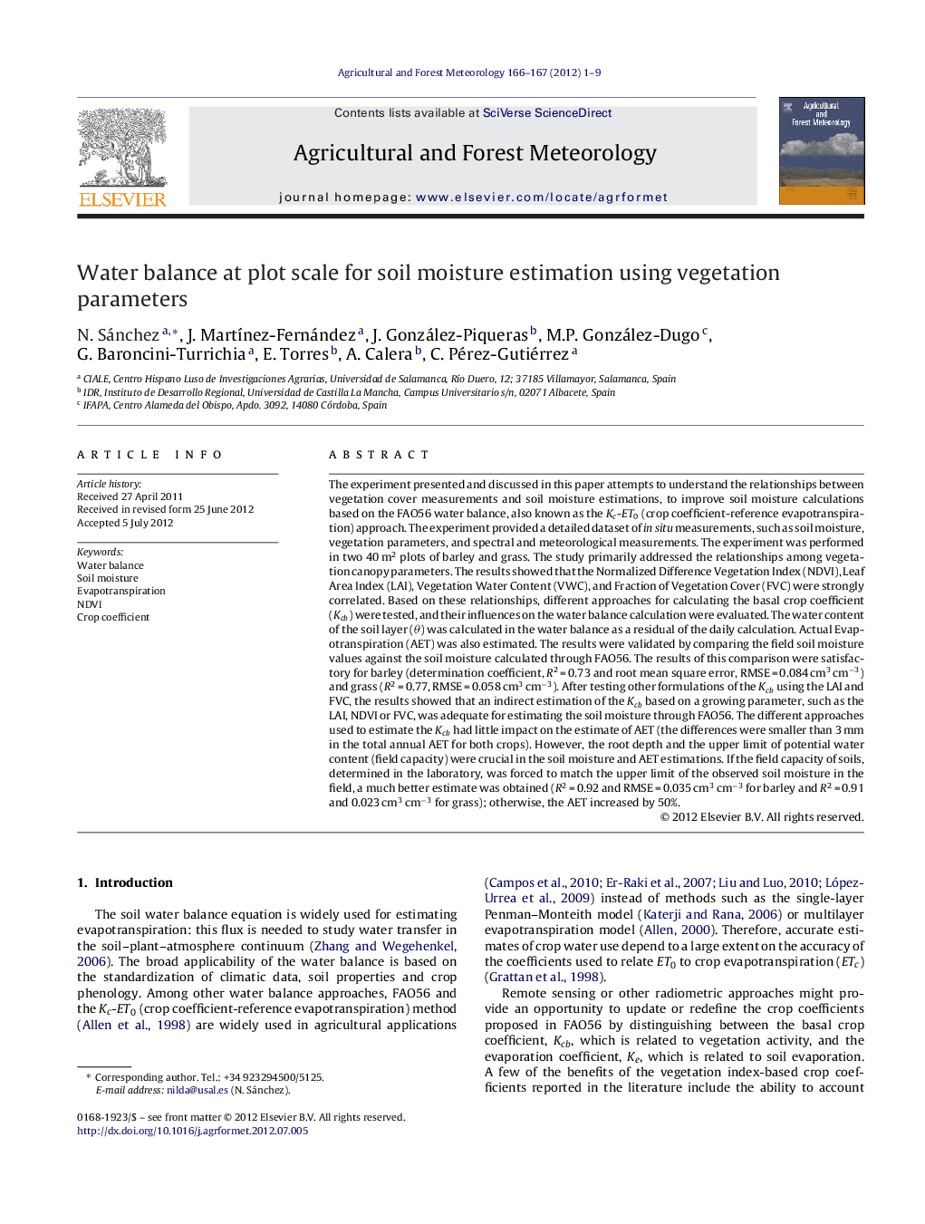 Water balance at plot scale for soil moisture estimation using vegetation parameters