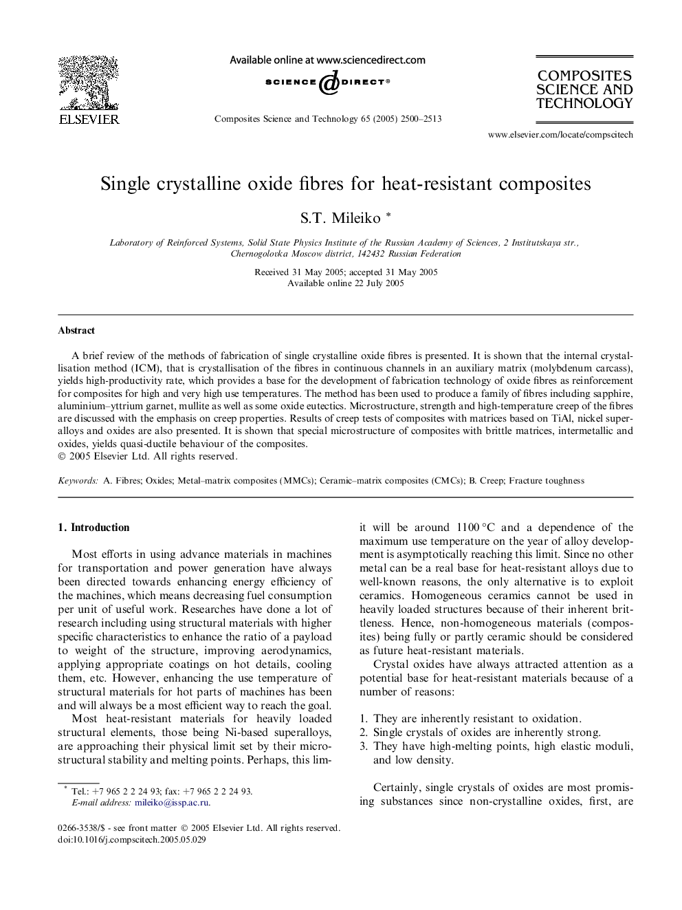 Single crystalline oxide fibres for heat-resistant composites