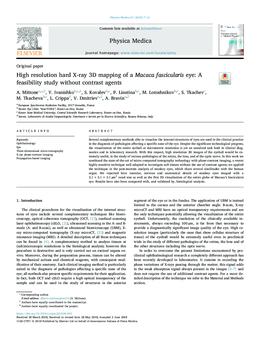 High resolution hard X-ray 3D mapping of a Macaca fascicularis eye: A feasibility study without contrast agents