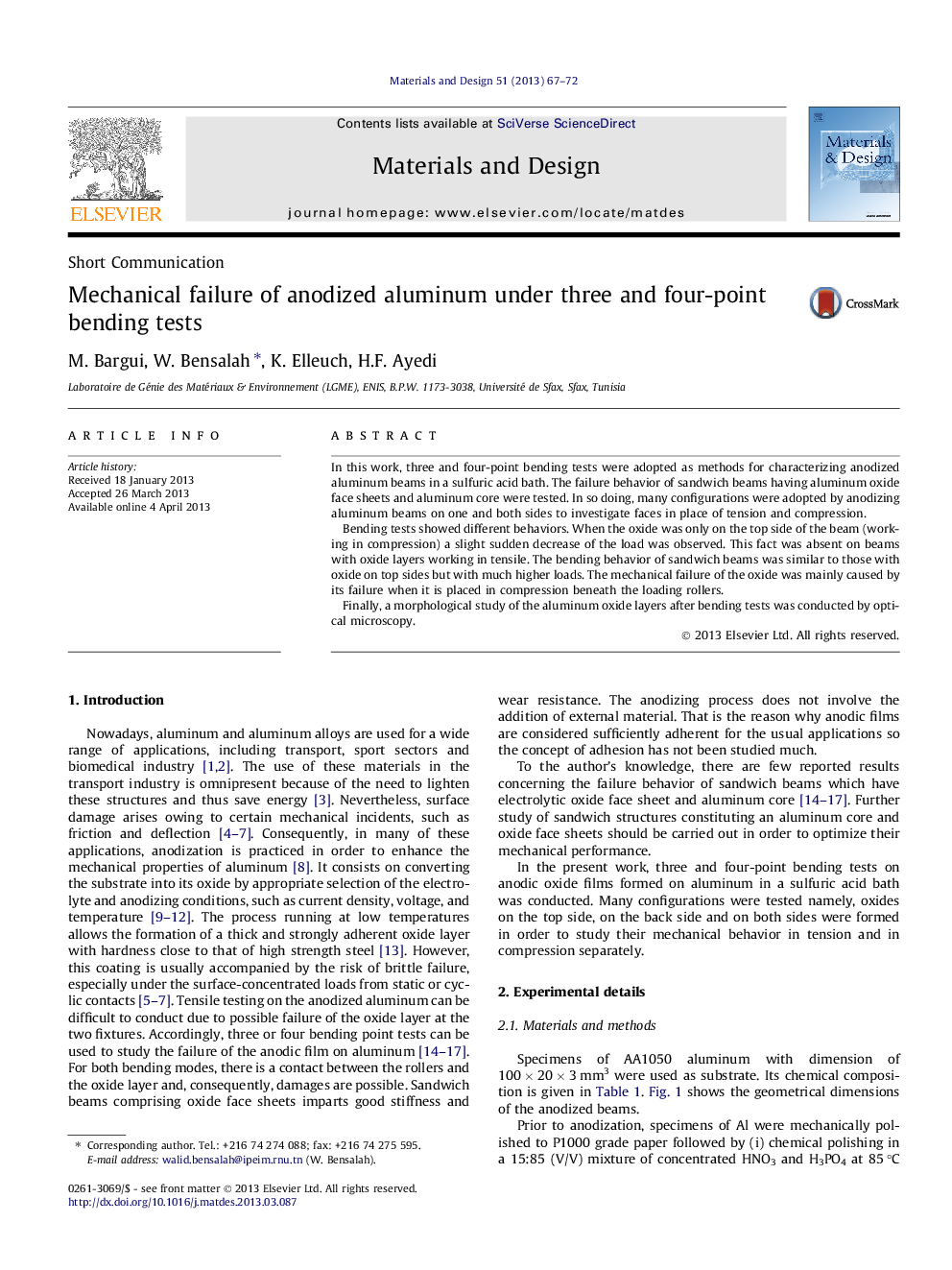 Mechanical failure of anodized aluminum under three and four-point bending tests